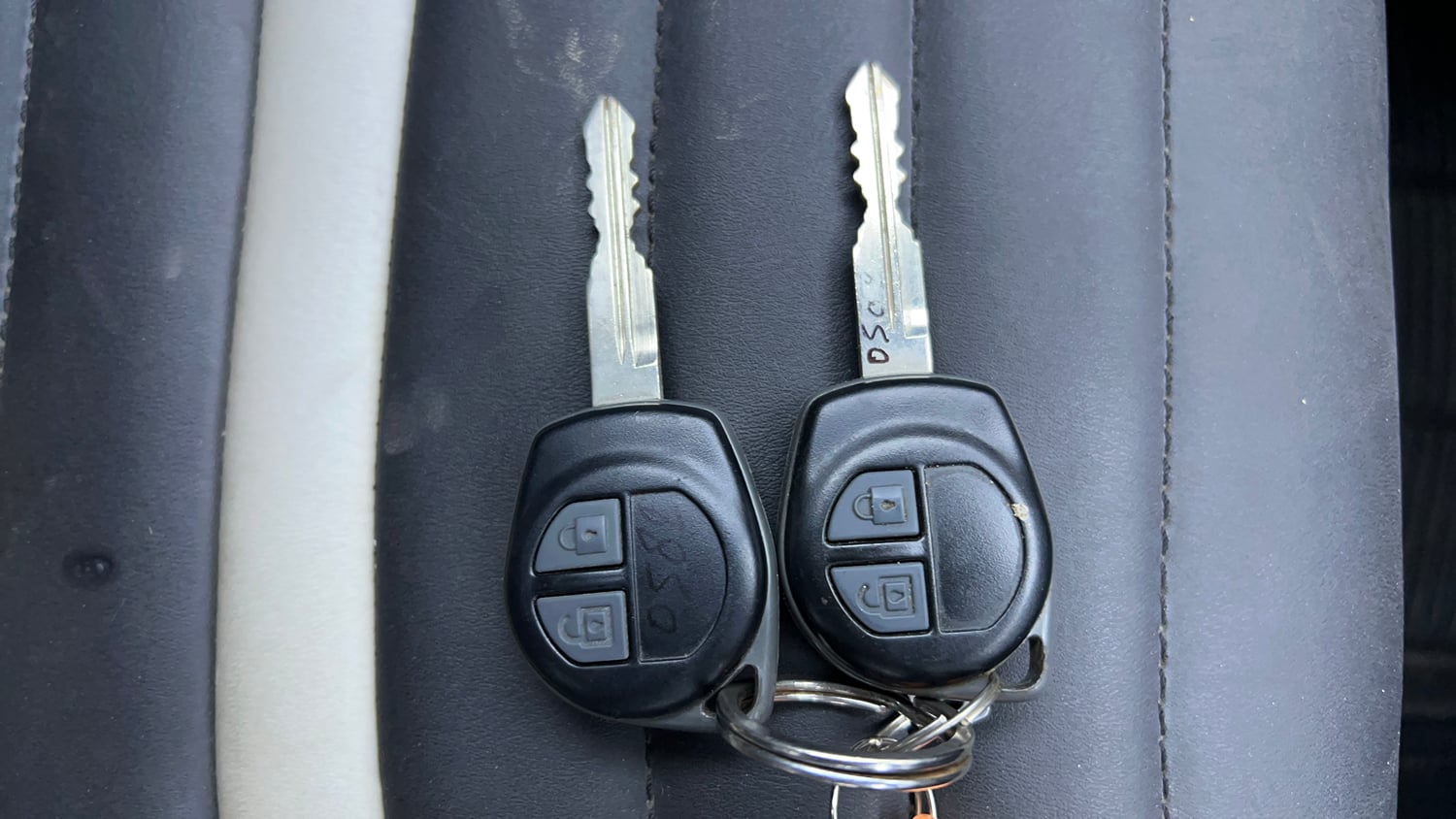Used 2018 Maruti Suzuki Wagon R 1.0 VXI AMT Petrol Automatic extra CAR KEY VIEW