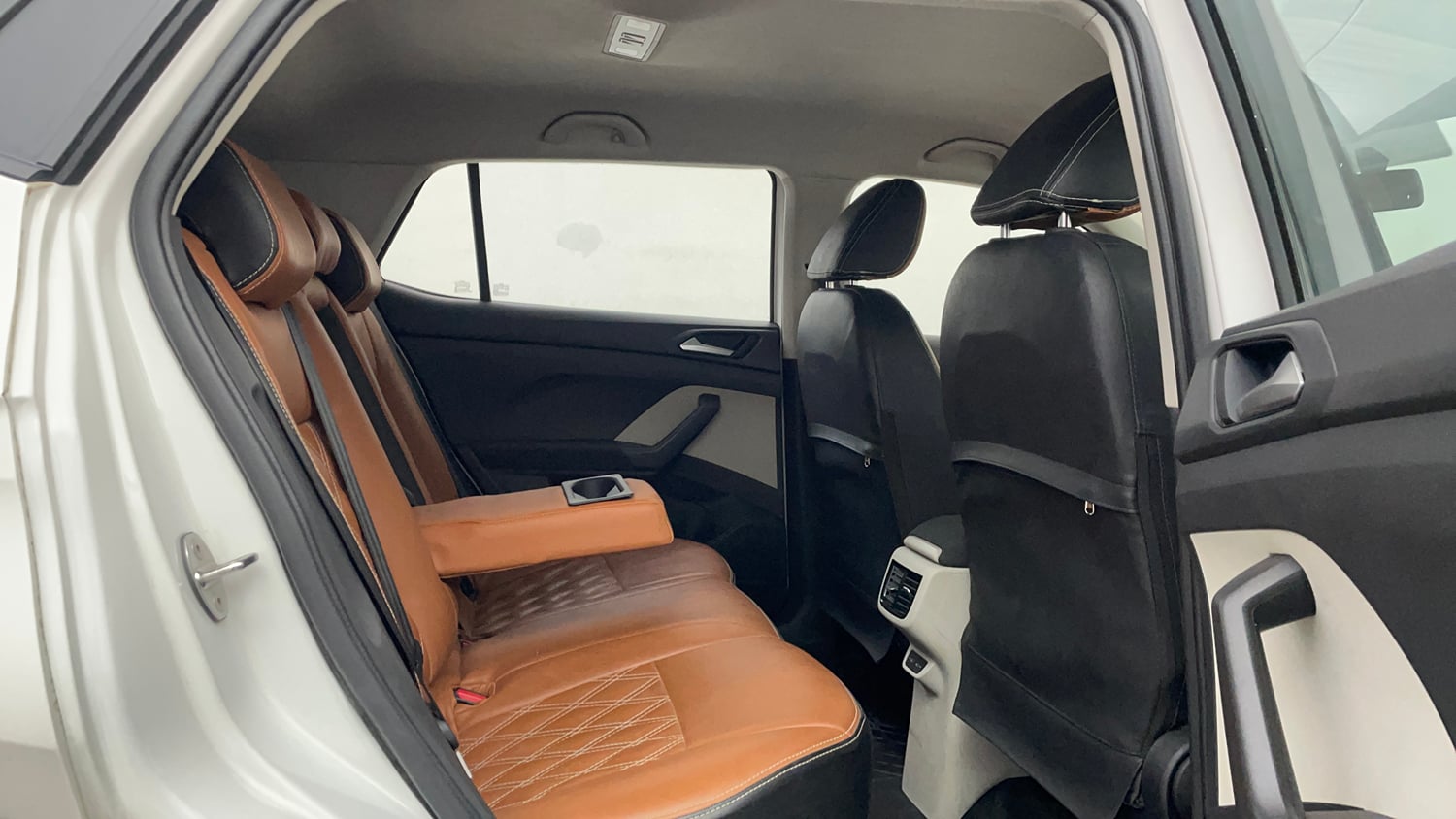 Used 2022 Volkswagen Taigun Highline 1.0 TSI MT Petrol Manual interior RIGHT SIDE REAR DOOR CABIN VIEW