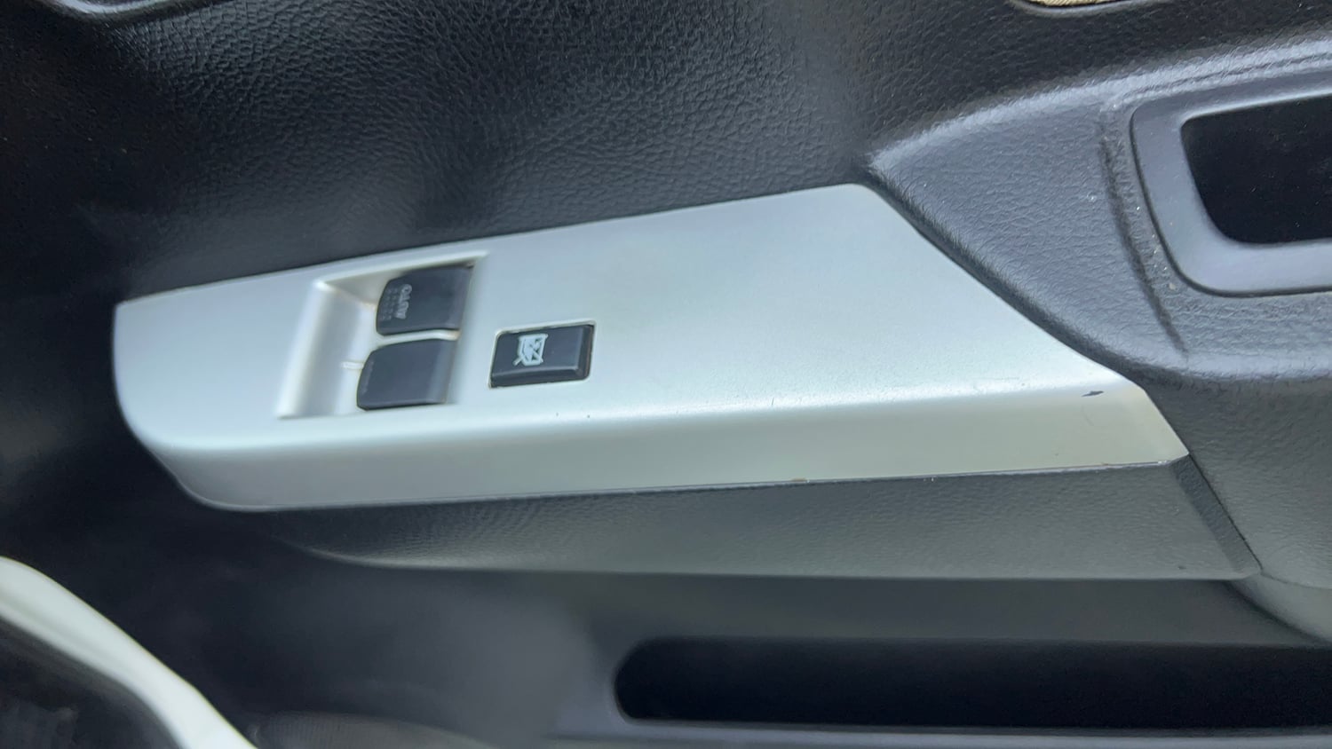 Used 2018 Maruti Suzuki Wagon R LXI Petrol Manual top_features Power windows
