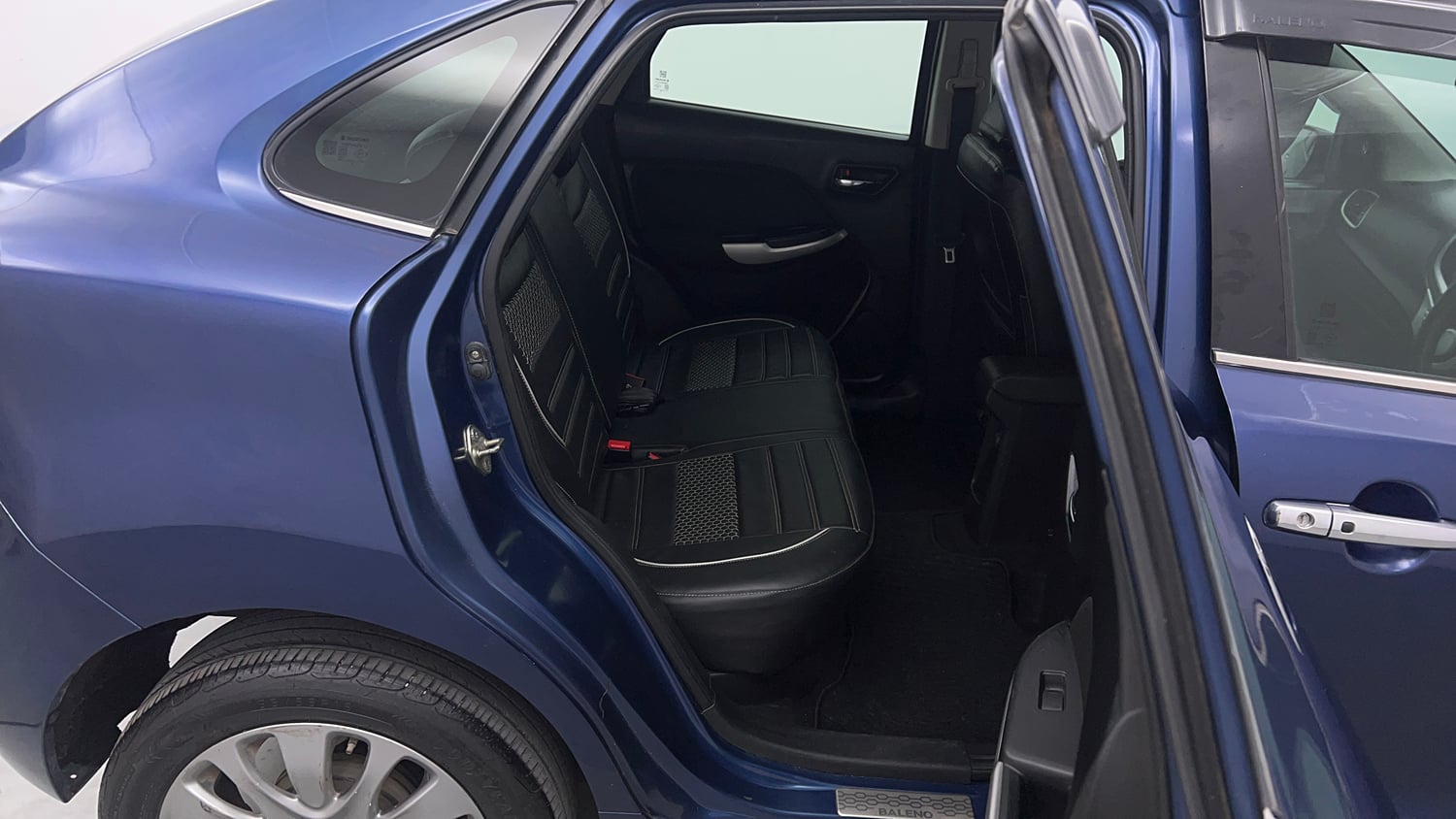 Used 2018 Maruti Suzuki Baleno Zeta 1.2 Petrol Manual interior RIGHT SIDE REAR DOOR CABIN VIEW