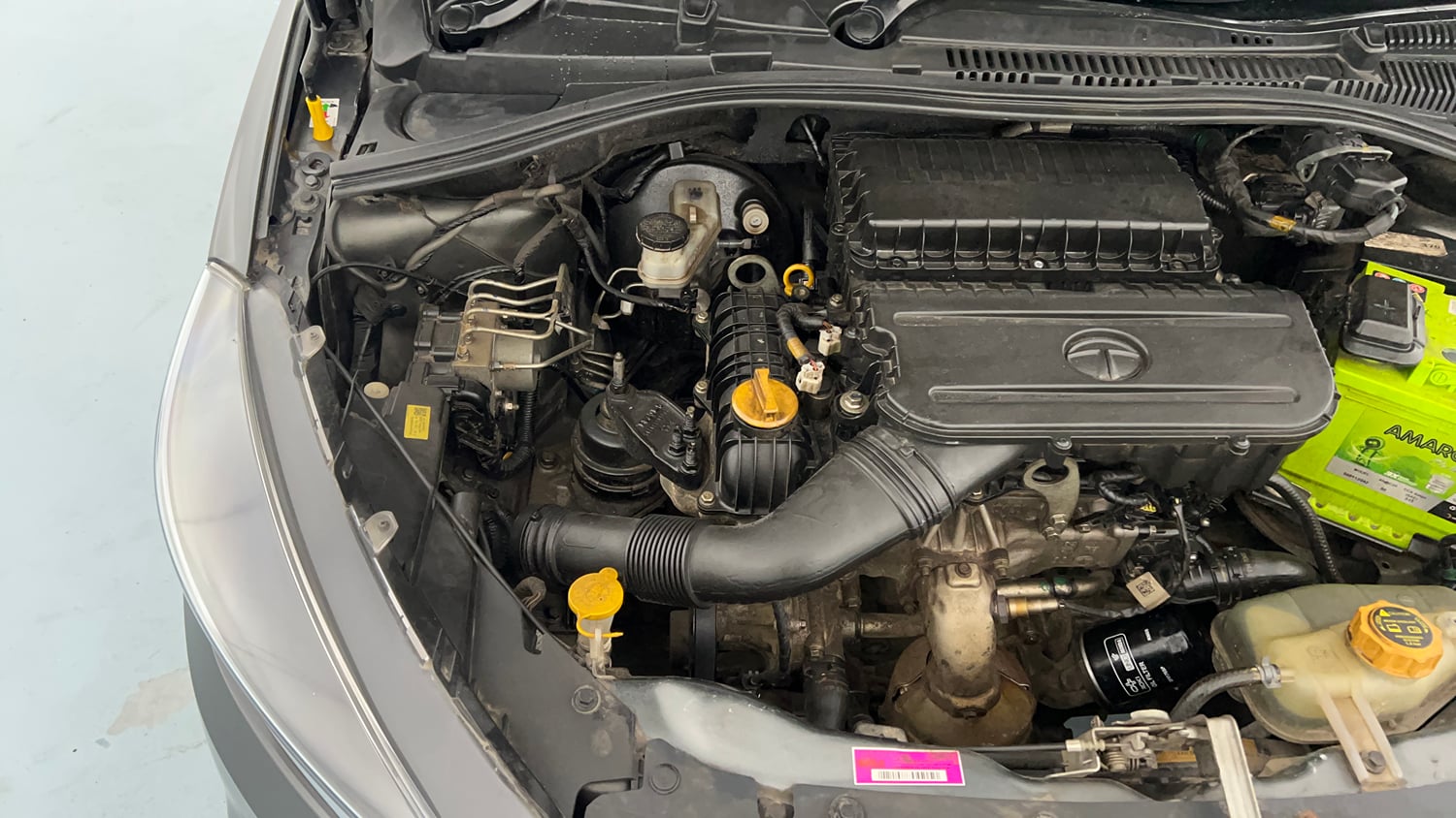 Used 2021 Tata Tiago XZ Petrol Manual engine ENGINE RIGHT SIDE VIEW