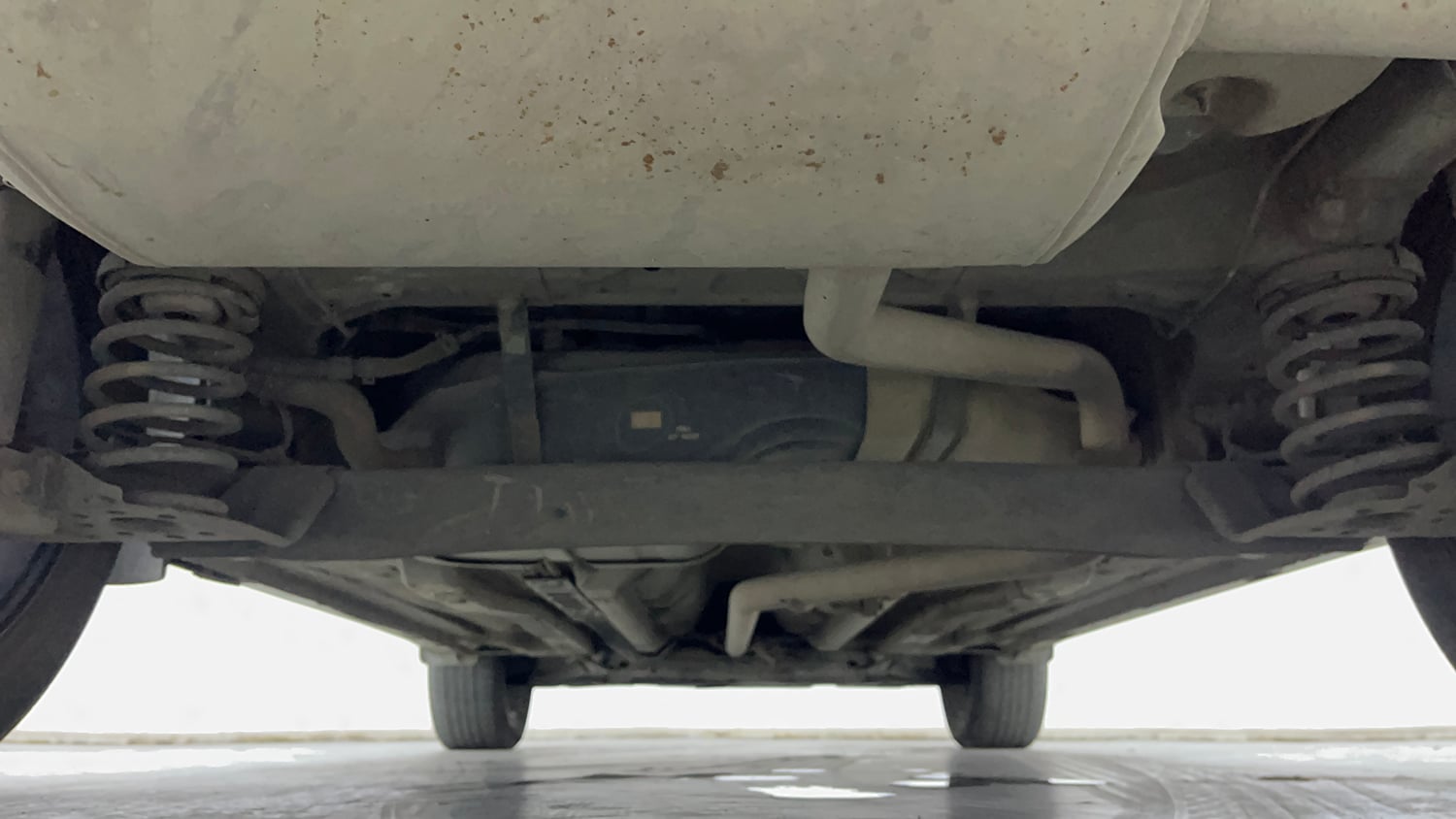 Used 2018 Hyundai Creta SX 1.6 CRDI (O) Diesel Manual extra REAR UNDERBODY VIEW (TAKEN FROM REAR)