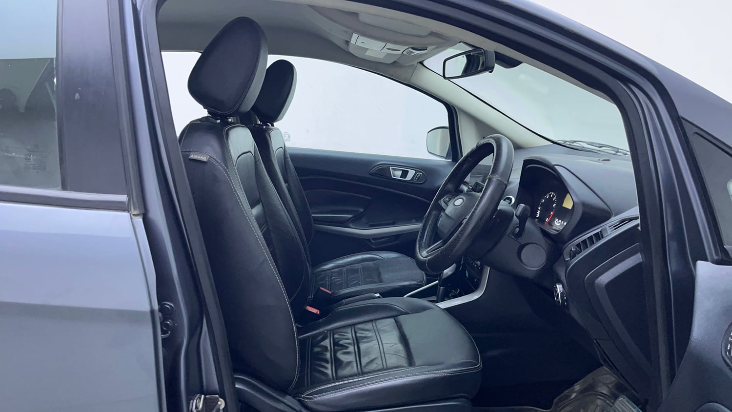 Used 2019 Ford EcoSport Titanium + 1.5L Ti-VCT AT Petrol Automatic interior RIGHT SIDE FRONT DOOR CABIN VIEW