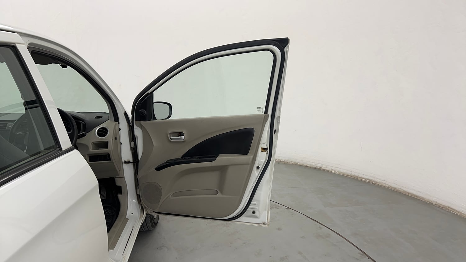 Used 2017 Maruti Suzuki Celerio VXI (O) AMT Petrol Automatic interior RIGHT FRONT DOOR OPEN VIEW