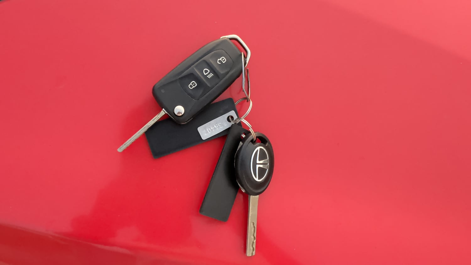 Used 2021 Tata Tiago XT Petrol Manual extra CAR KEY VIEW