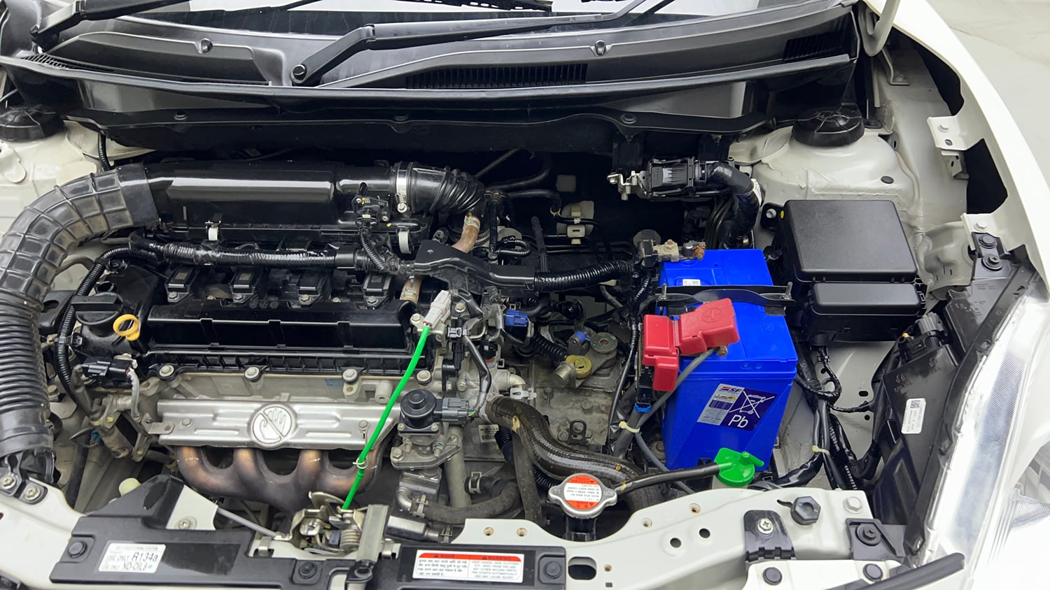 Used 2021 Maruti Suzuki Dzire VXi Petrol Manual engine ENGINE LEFT SIDE VIEW