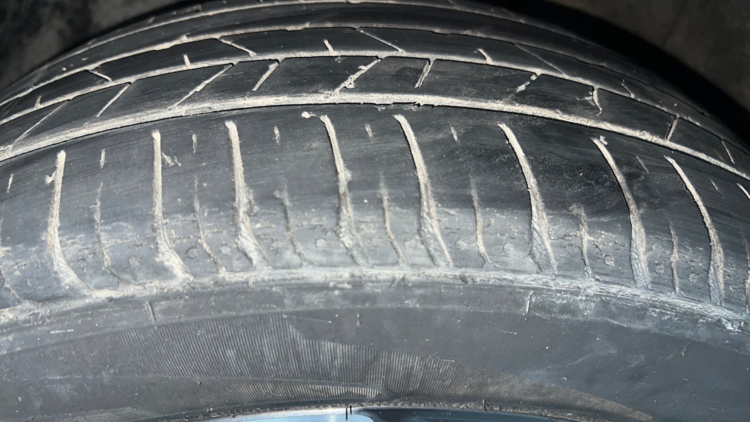 Used 2022 Hyundai i20 N Line N8 1.0 Turbo DCT Petrol Automatic tyres LEFT FRONT TYRE TREAD VIEW