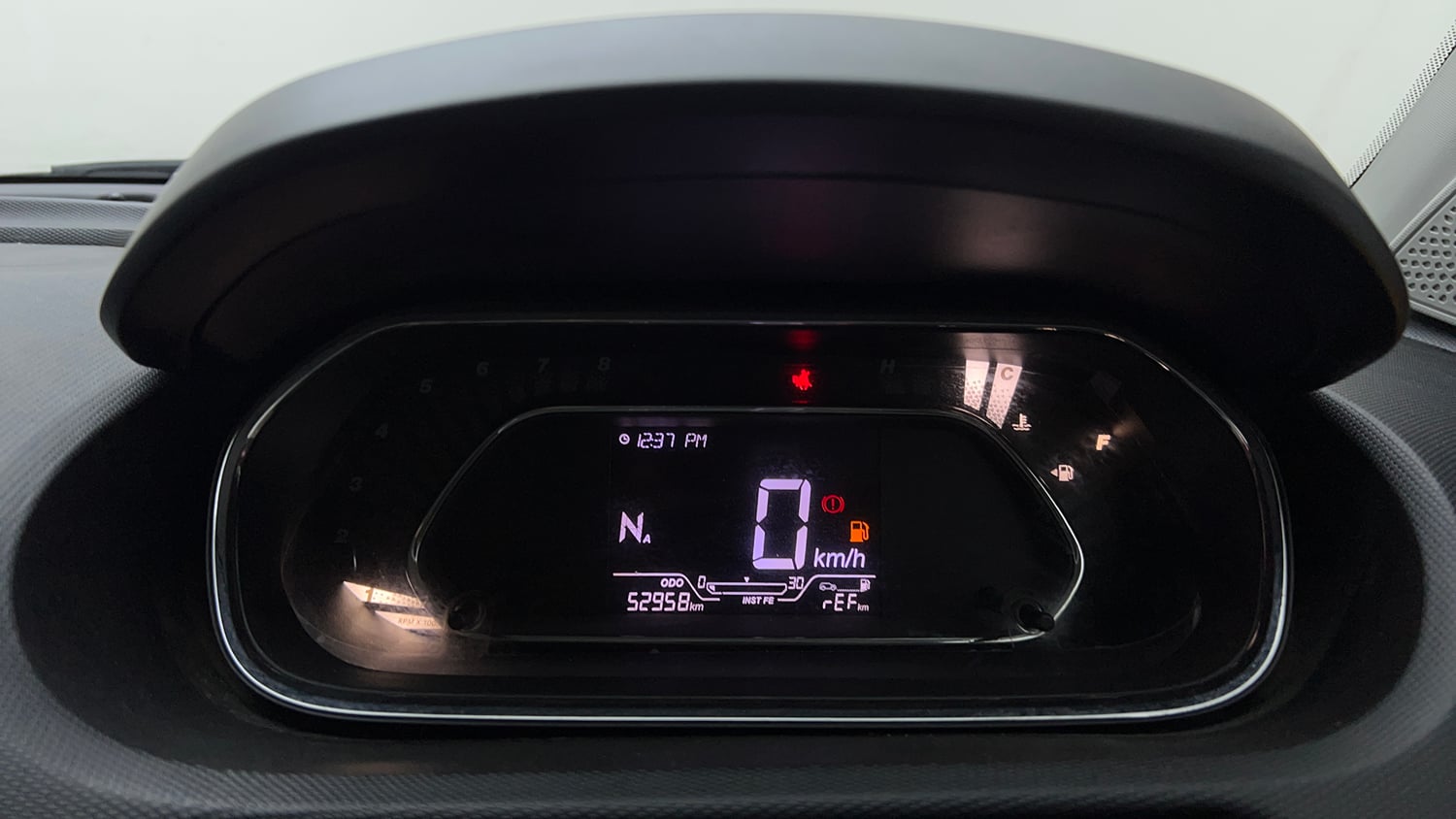 Used 2020 Tata Tiago XZA Plus Petrol Automatic interior CLUSTERMETER VIEW