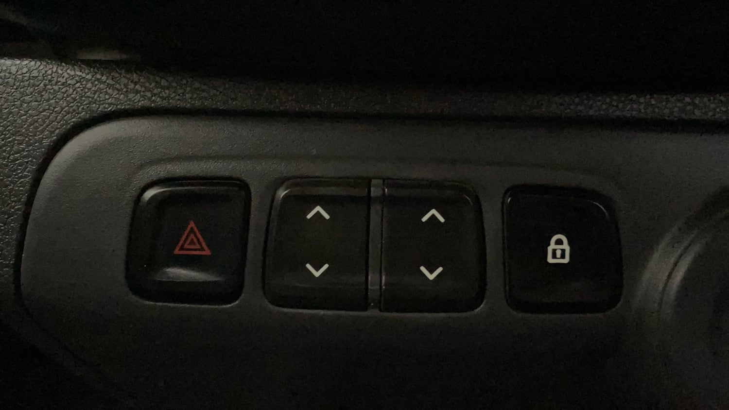 Used 2016 Renault Kwid RXT Petrol Manual top_features Power windows