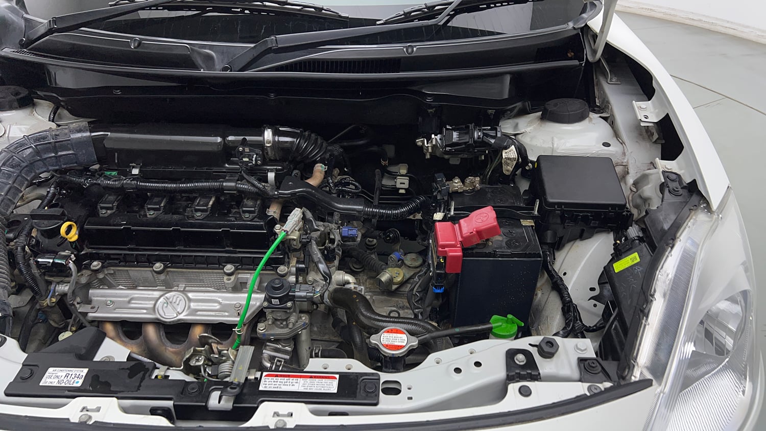 Used 2022 Maruti Suzuki Swift VXi Petrol Manual engine ENGINE LEFT SIDE VIEW