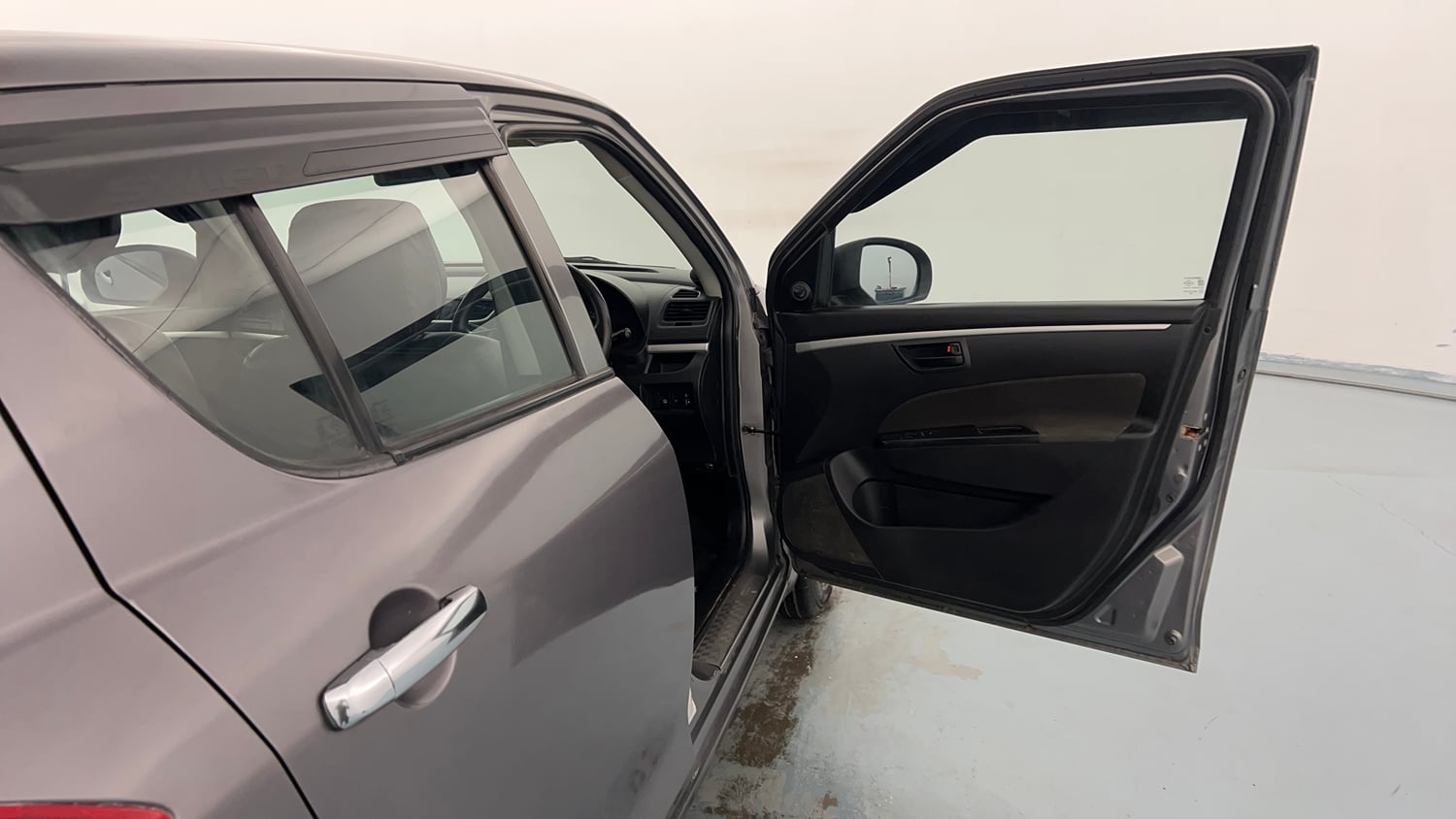 Used 2017 Maruti Suzuki Swift LXi Petrol Manual interior RIGHT FRONT DOOR OPEN VIEW