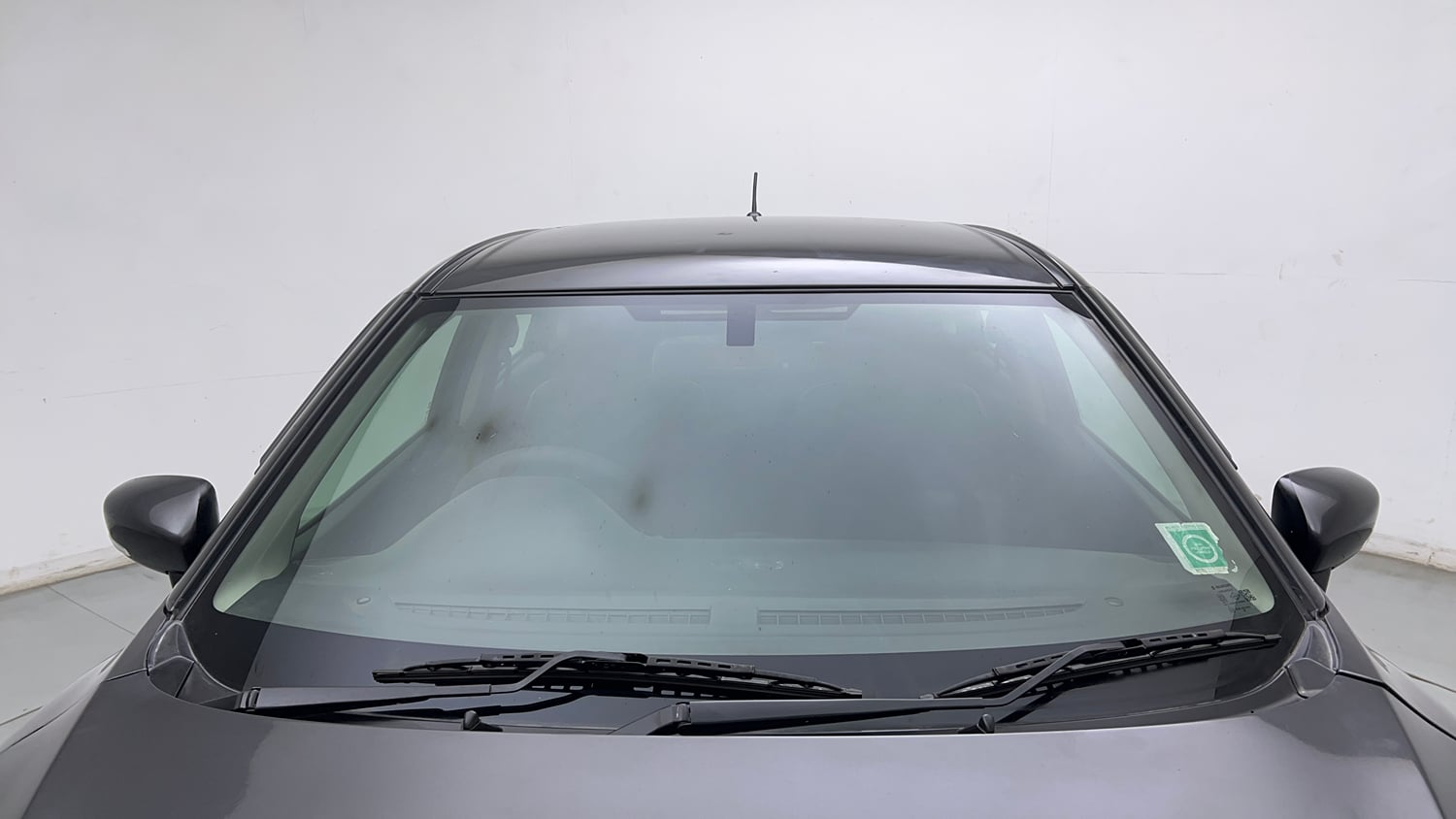 Used 2018 Maruti Suzuki Baleno Zeta 1.2 Petrol Manual exterior FRONT WINDSHIELD VIEW