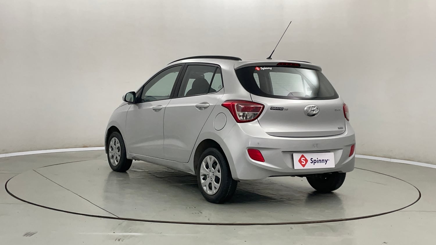 Used 2017 Hyundai Grand i10 Sportz 1.2 Kappa VTVT Petrol Manual exterior LEFT REAR CORNER VIEW