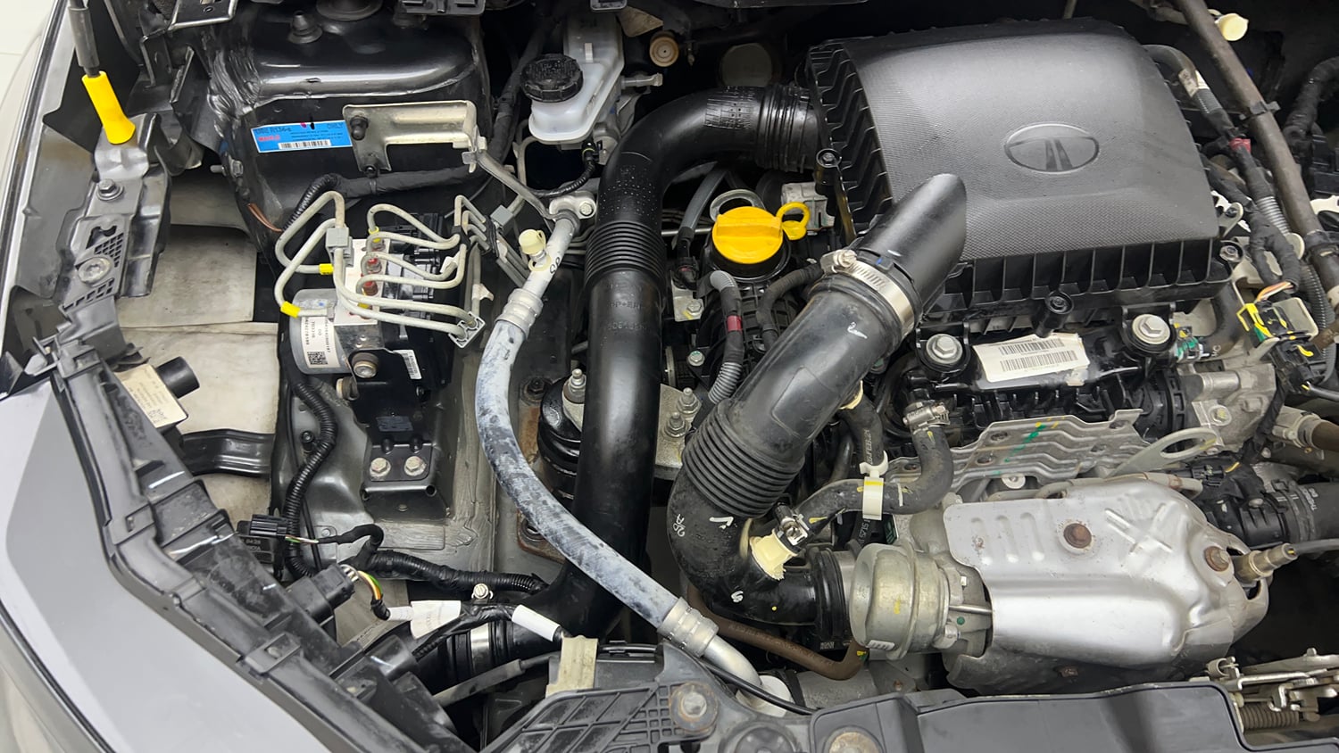 Used 2024 Tata Nexon Creative Plus S 1.2 Revotron Petrol 6AMT Petrol Automatic engine ENGINE RIGHT SIDE VIEW