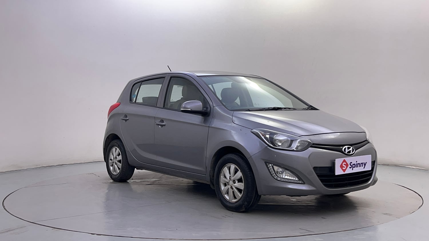 Used 2012 Hyundai i20 Sportz 1.2 Petrol Manual exterior RIGHT FRONT CORNER VIEW