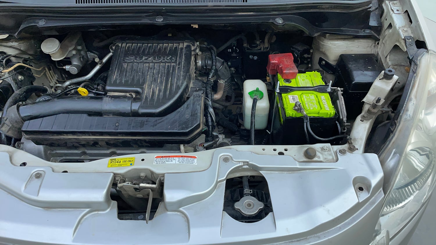 Used 2015 Maruti Suzuki Ritz Zxi BS-IV Petrol Manual engine ENGINE LEFT SIDE VIEW