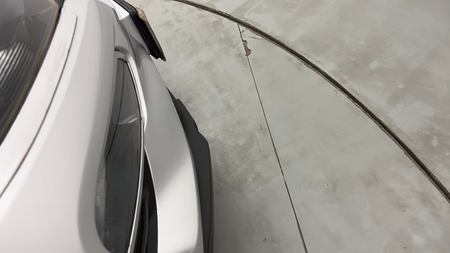 Used 2022 Renault Kwid RXT 1.0 (O) Petrol Manual dents MINOR SCRATCH
