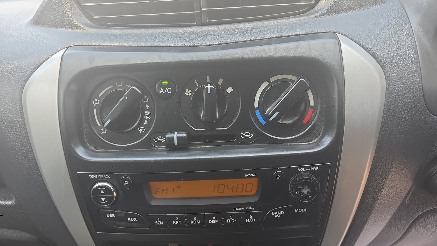Used 2017 Maruti Suzuki Alto 800 VXi Petrol Manual interior MUSIC SYSTEM & AC CONTROL VIEW
