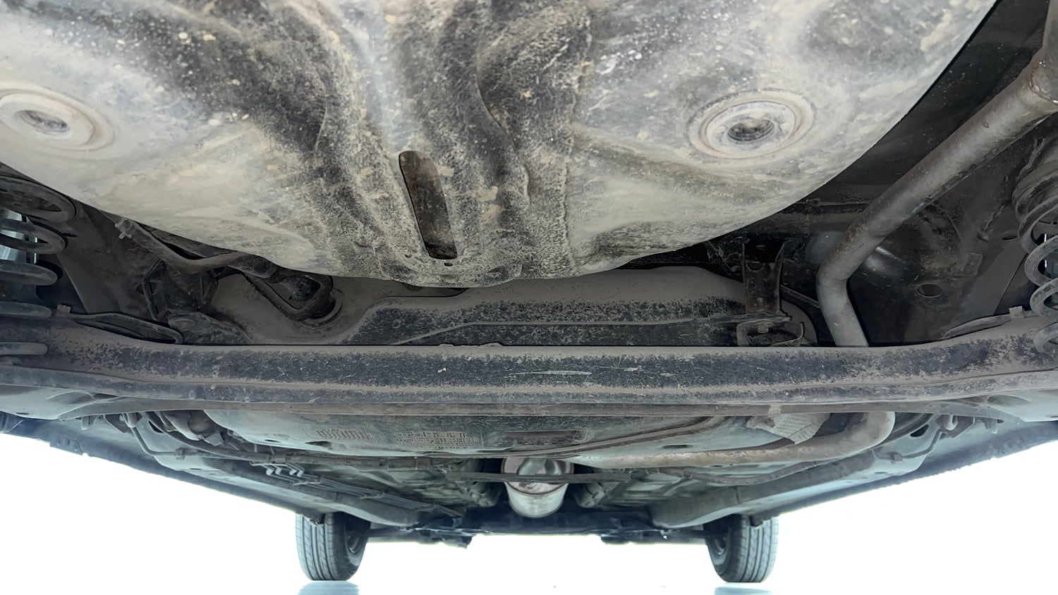 Used 2018 Maruti Suzuki Dzire VXi AMT Petrol Automatic extra REAR UNDERBODY VIEW (TAKEN FROM REAR)