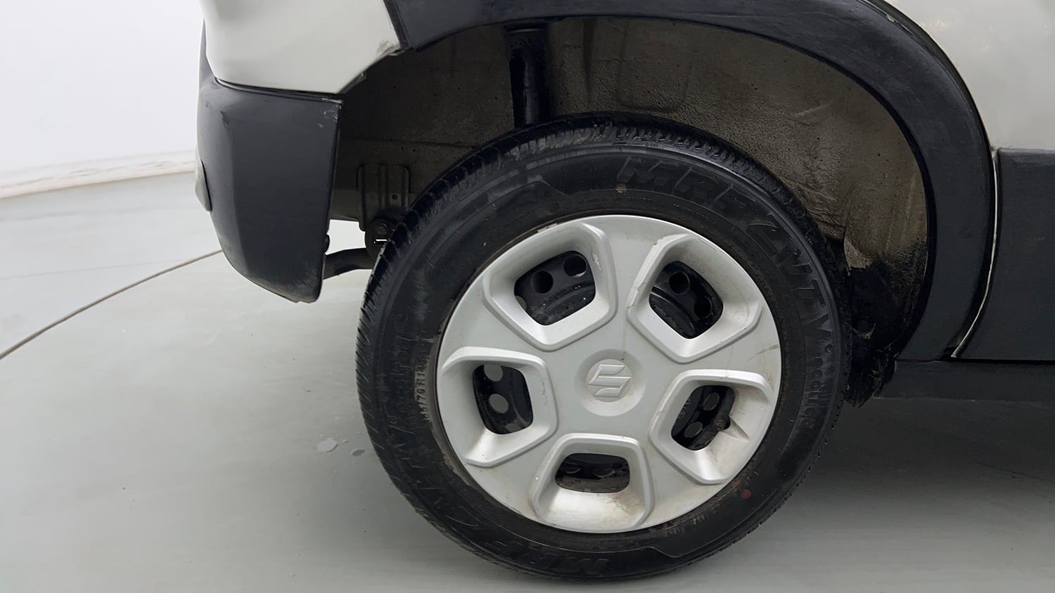 Used 2020 Maruti Suzuki S-Presso VXi Plus AMT Petrol Automatic tyres RIGHT REAR TYRE RIM VIEW