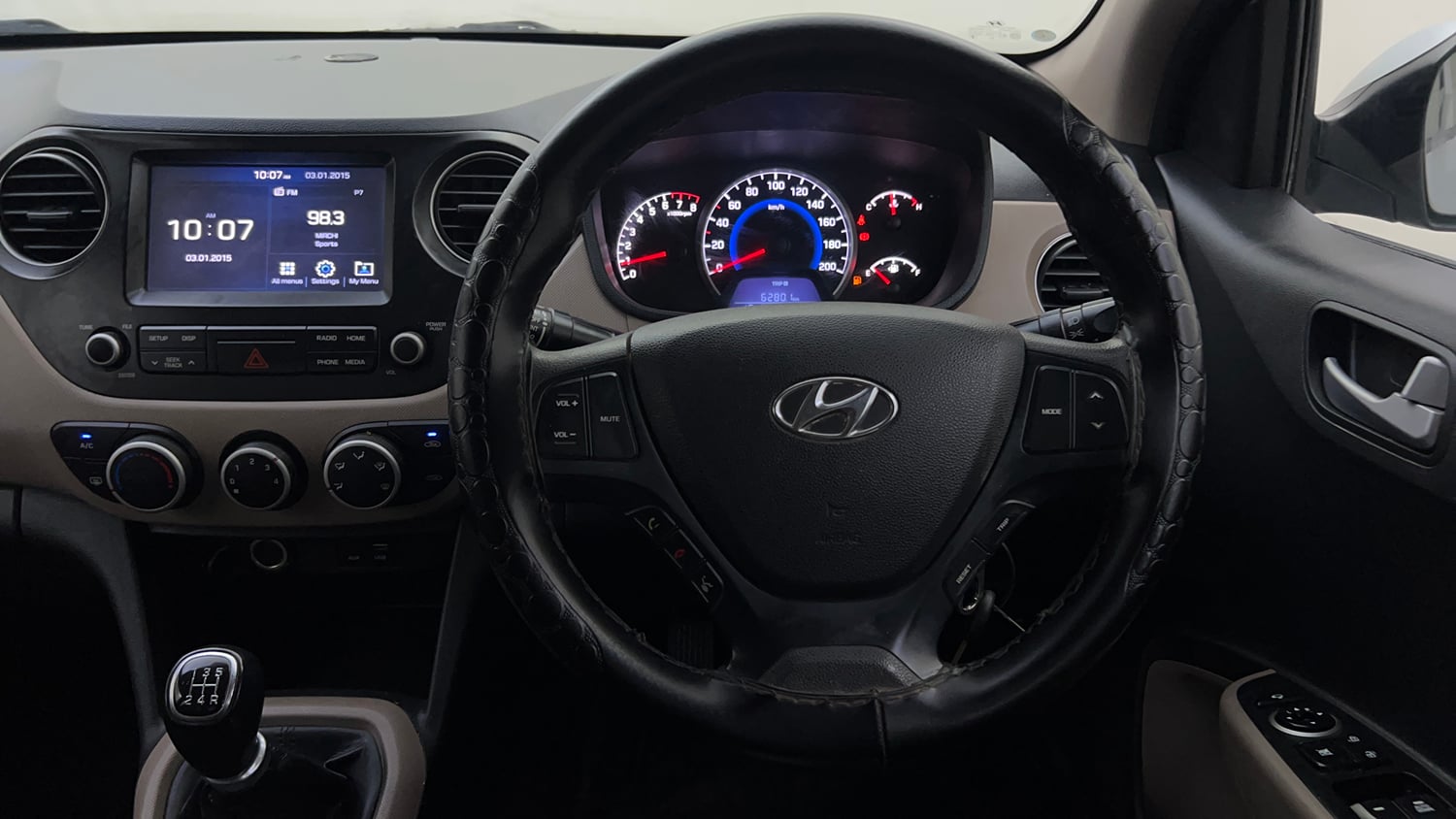 Used 2019 Hyundai Grand i10 Sportz 1.2 Kappa VTVT Petrol Manual interior STEERING VIEW
