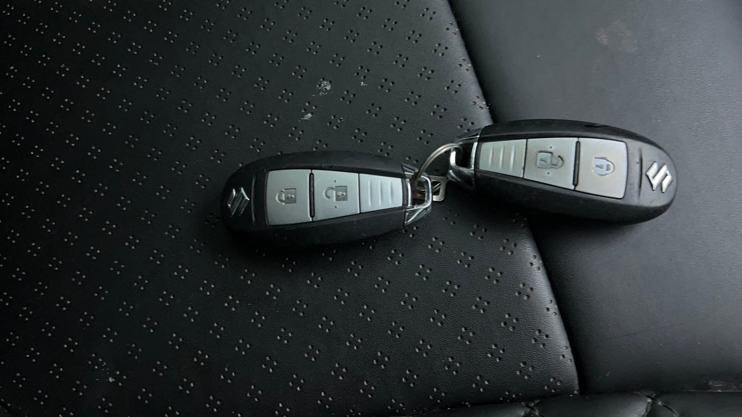 Used 2018 Maruti Suzuki Baleno Zeta 1.2 Petrol Manual extra CAR KEY VIEW