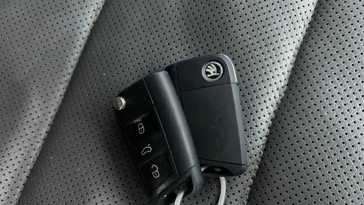 Used 2022 Skoda Kushaq Style 1.0L TSI AT Petrol Automatic extra CAR KEY VIEW