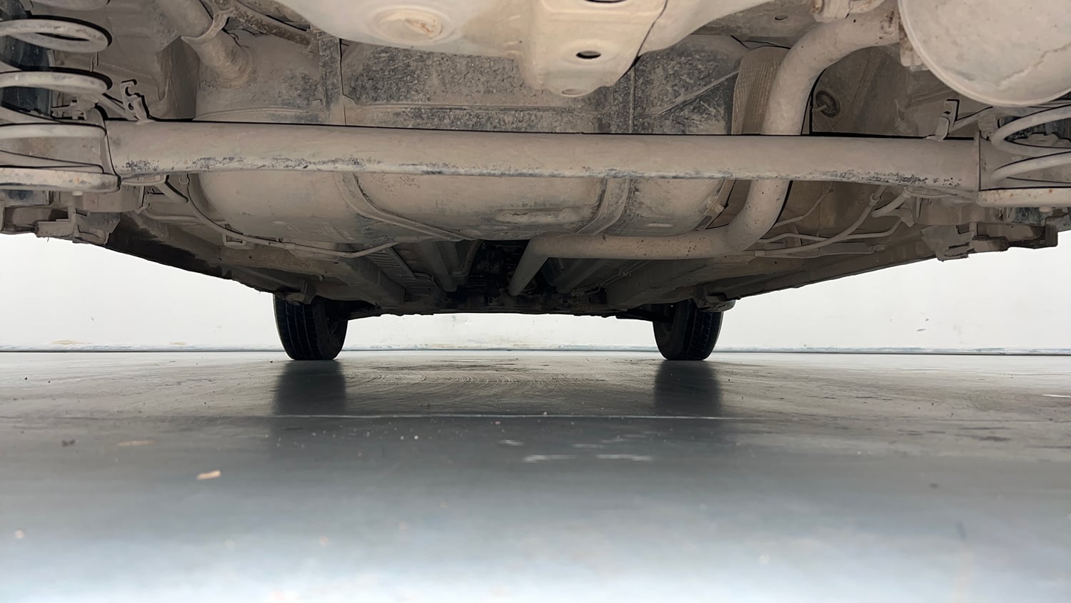Used 2014 Maruti Suzuki Swift Dzire VDI Diesel Manual extra REAR UNDERBODY VIEW (TAKEN FROM REAR)