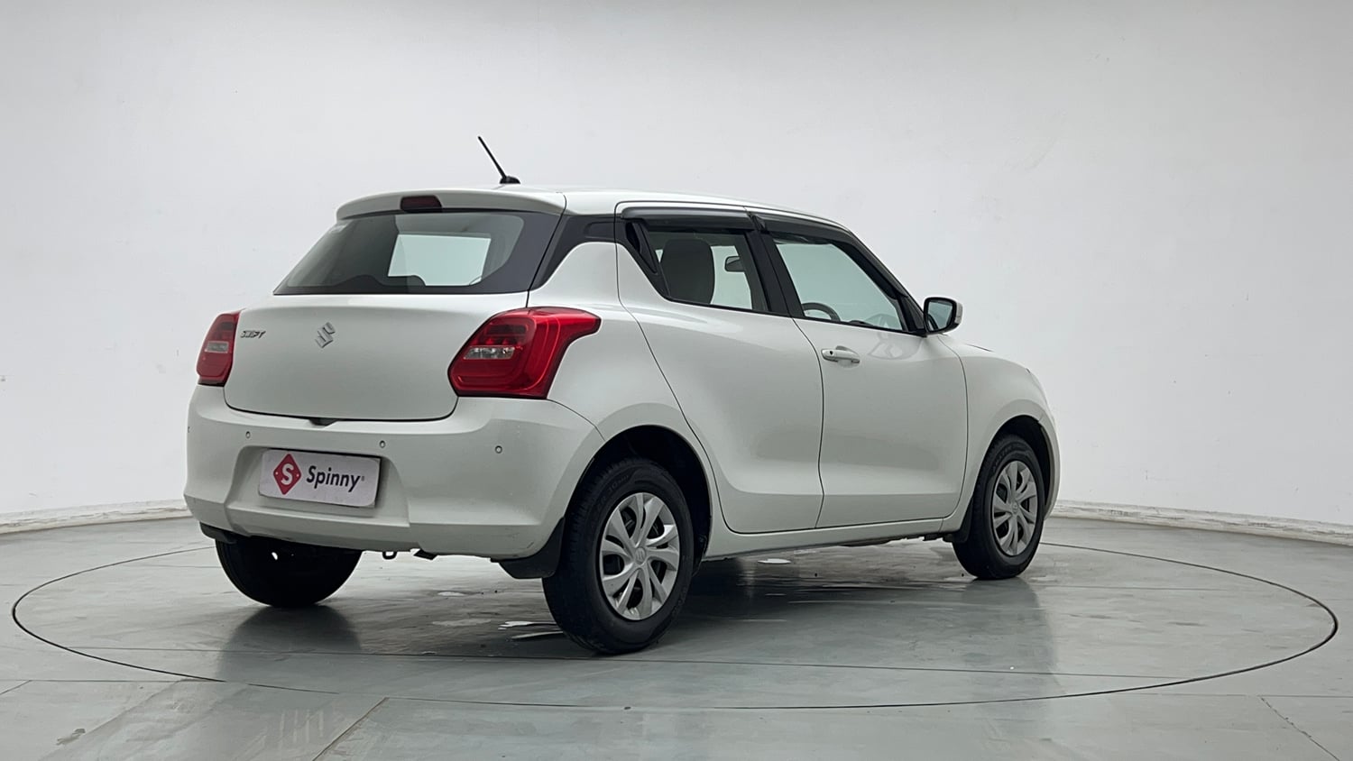 Used 2022 Maruti Suzuki Swift VXi Petrol Manual exterior RIGHT REAR CORNER VIEW