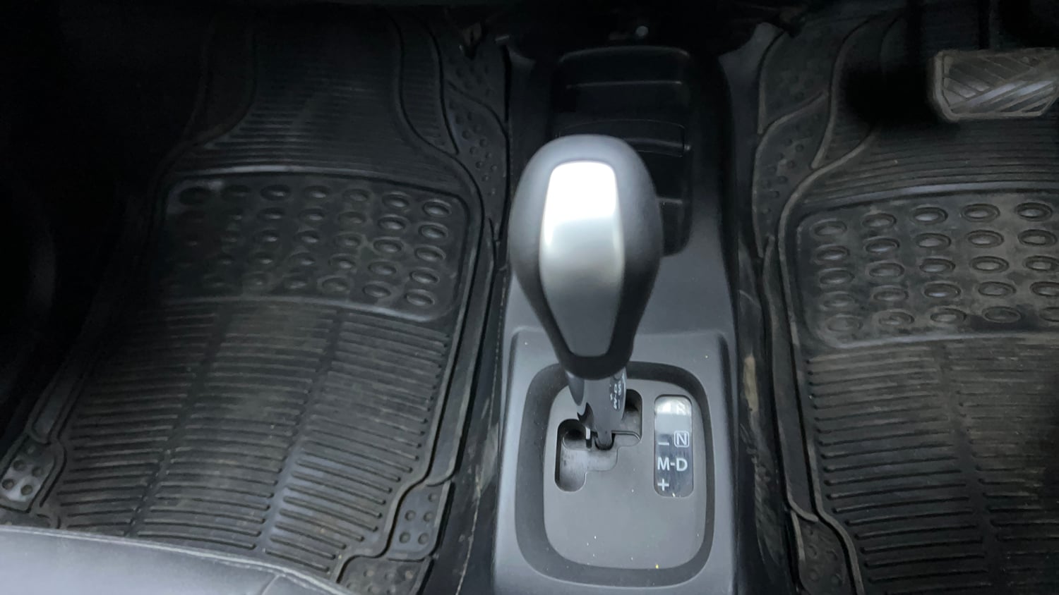 Used 2018 Maruti Suzuki Wagon R 1.0 VXI AMT Petrol Automatic interior GEAR  KNOB VIEW
