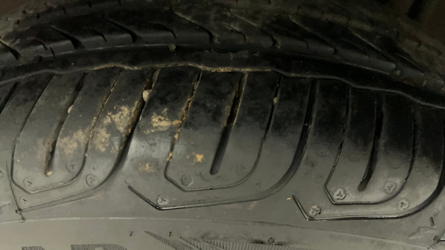 Used 2019 Nissan Micra XV CVT Petrol Automatic tyres LEFT REAR TYRE TREAD VIEW