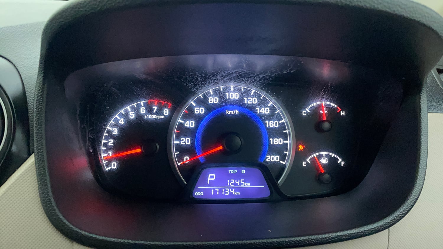 Used 2016 Hyundai Grand i10 Magna AT 1.2 Kappa VTVT Petrol Automatic interior CLUSTERMETER VIEW