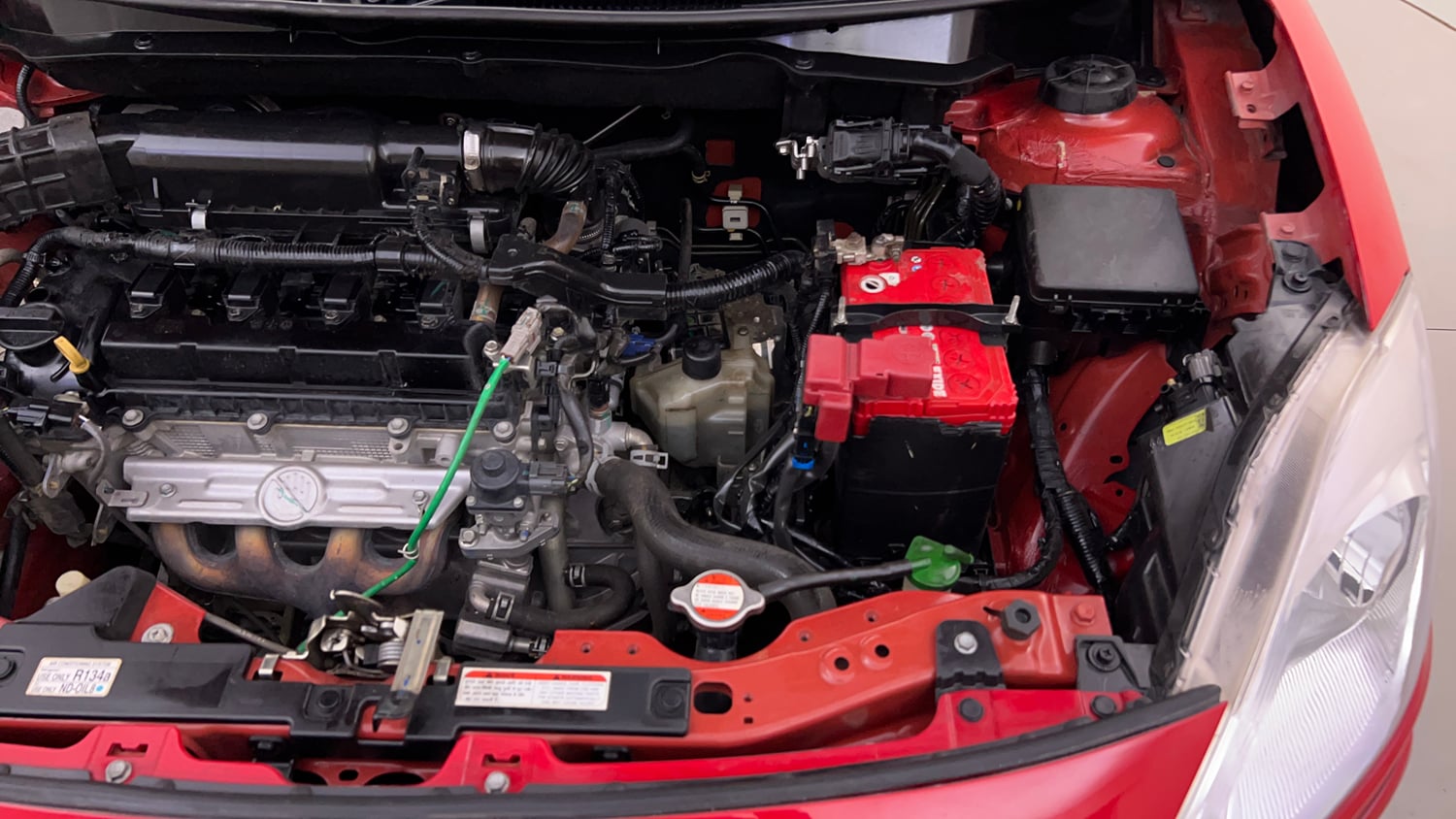 Used 2021 Maruti Suzuki Swift VXi AMT Petrol Automatic engine ENGINE LEFT SIDE VIEW