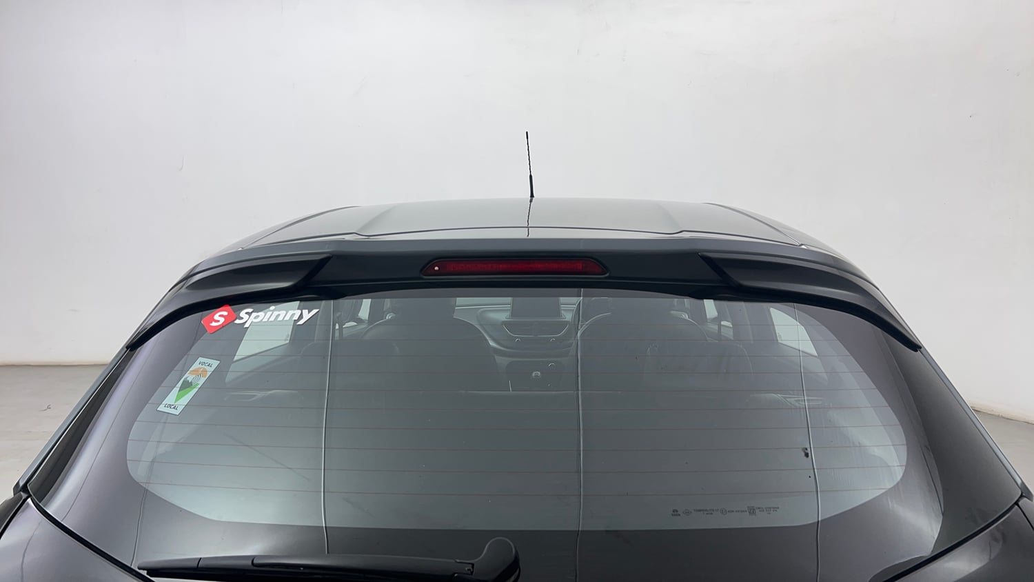 Used 2021 Tata Altroz XZ Petrol Petrol Manual exterior BACK WINDSHIELD VIEW