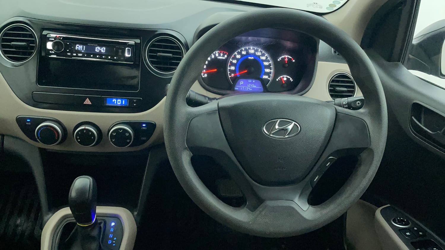 Used 2016 Hyundai Grand i10 Magna AT 1.2 Kappa VTVT Petrol Automatic interior STEERING VIEW