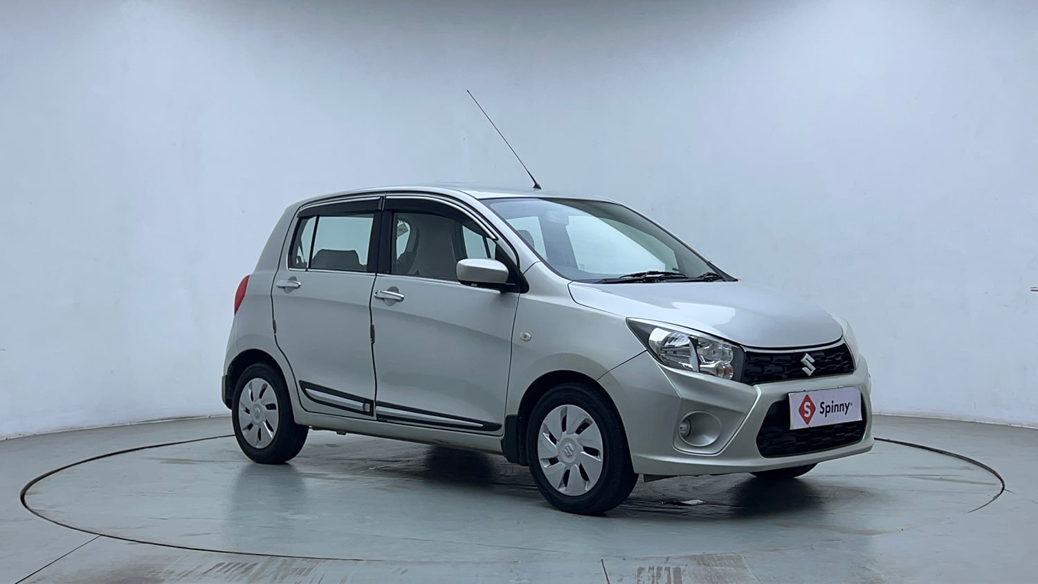 Used 2020 Maruti Suzuki Celerio VXi CNG Cng Manual exterior RIGHT FRONT CORNER VIEW
