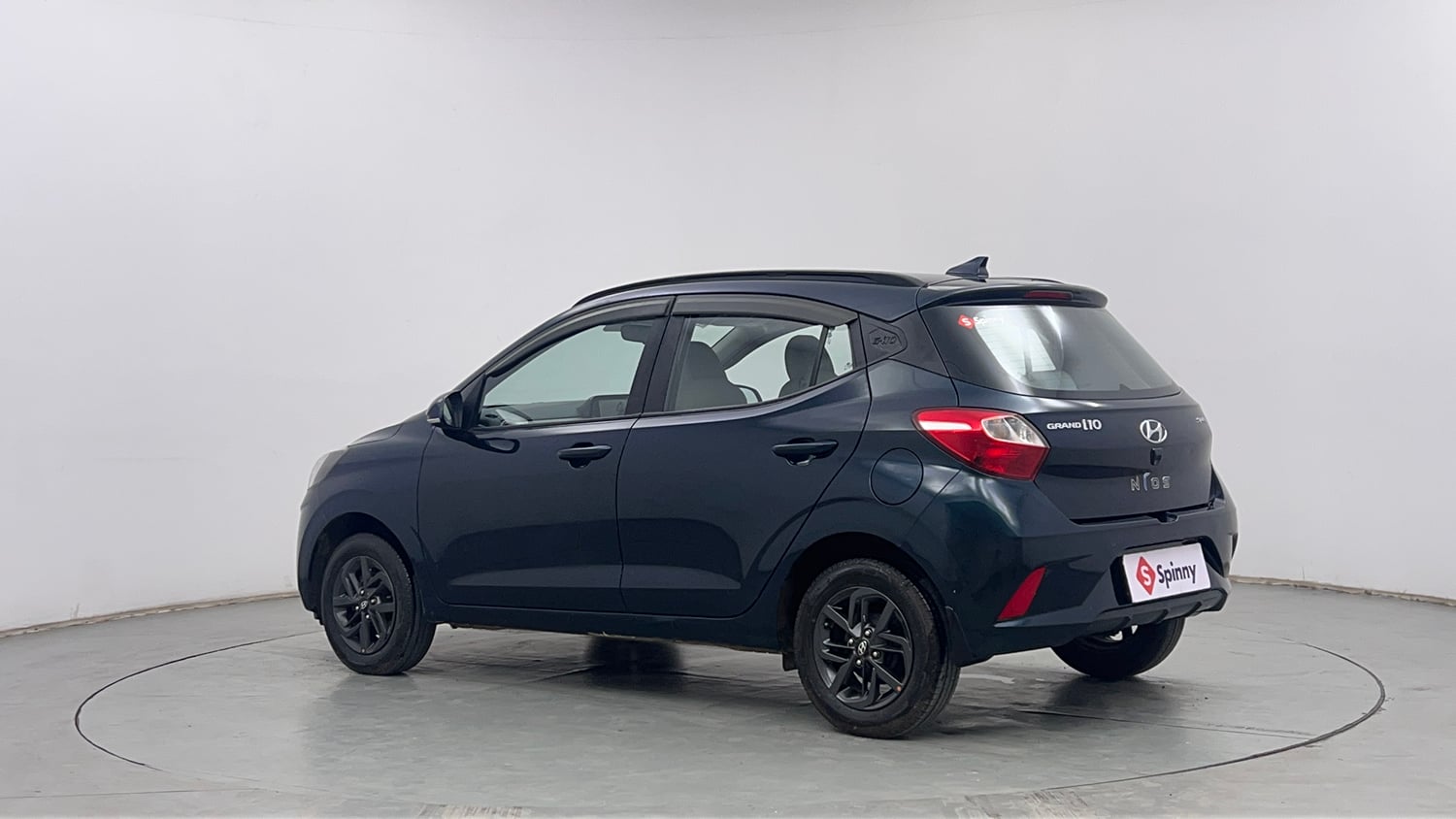 Used 2022 Hyundai Grand i10 Nios Sportz 1.2 Kappa VTVT Petrol Manual exterior LEFT REAR CORNER VIEW