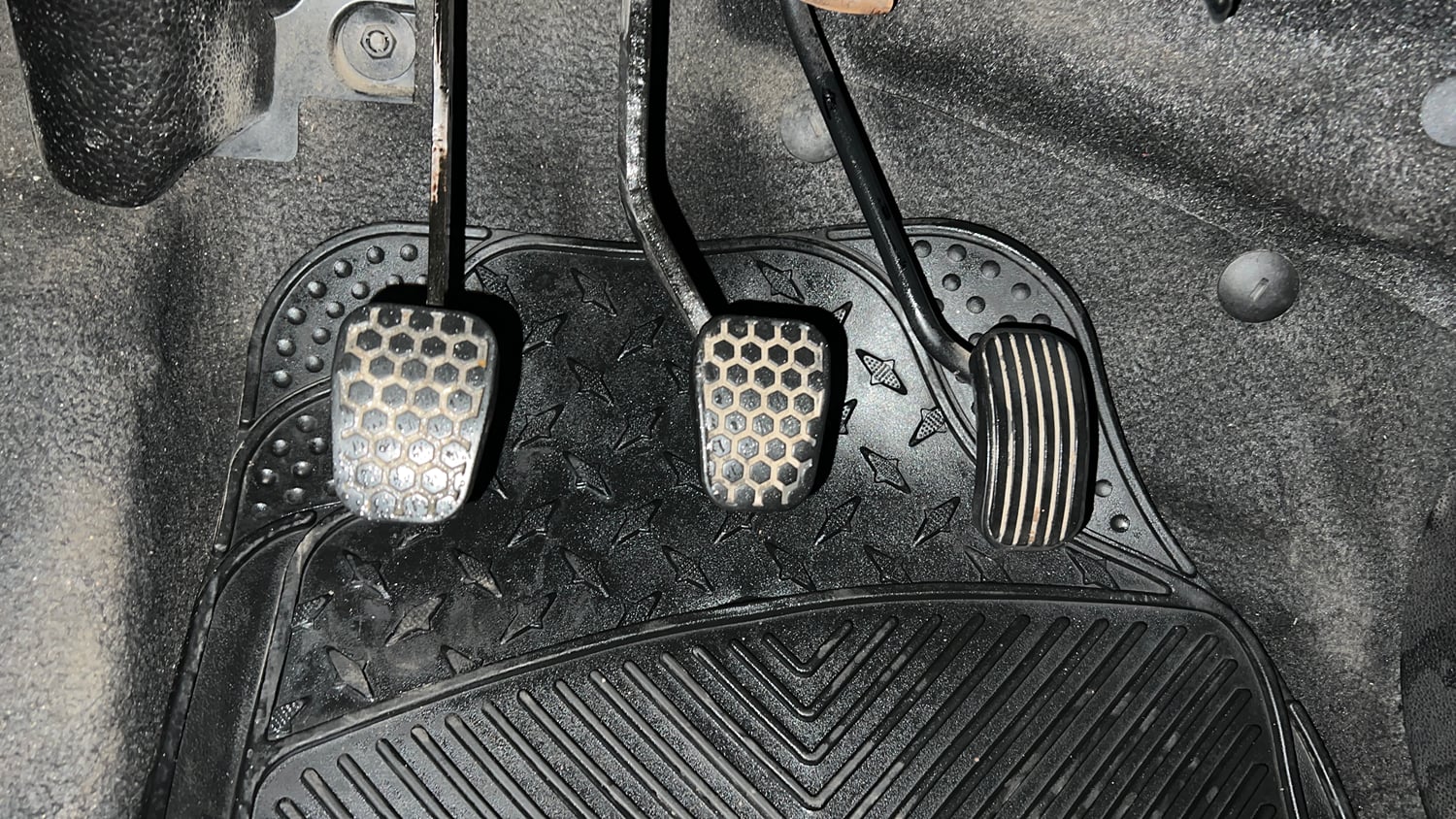 Used 2021 Tata Tiago XZ Petrol Manual interior PEDALS VIEW