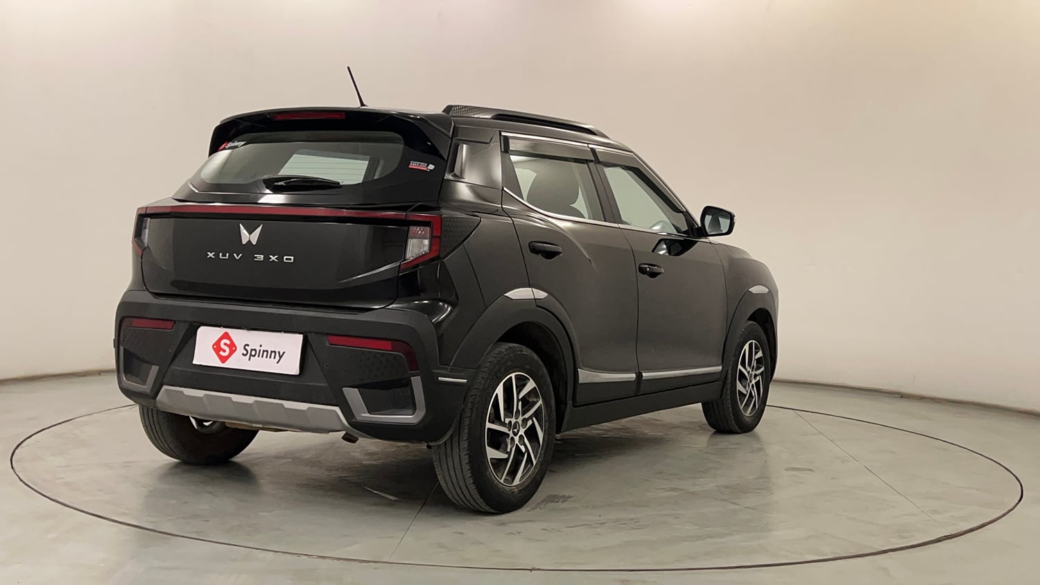 Used 2024 Mahindra XUV 3XO AX5 1.5 Diesel Diesel Manual exterior RIGHT REAR CORNER VIEW