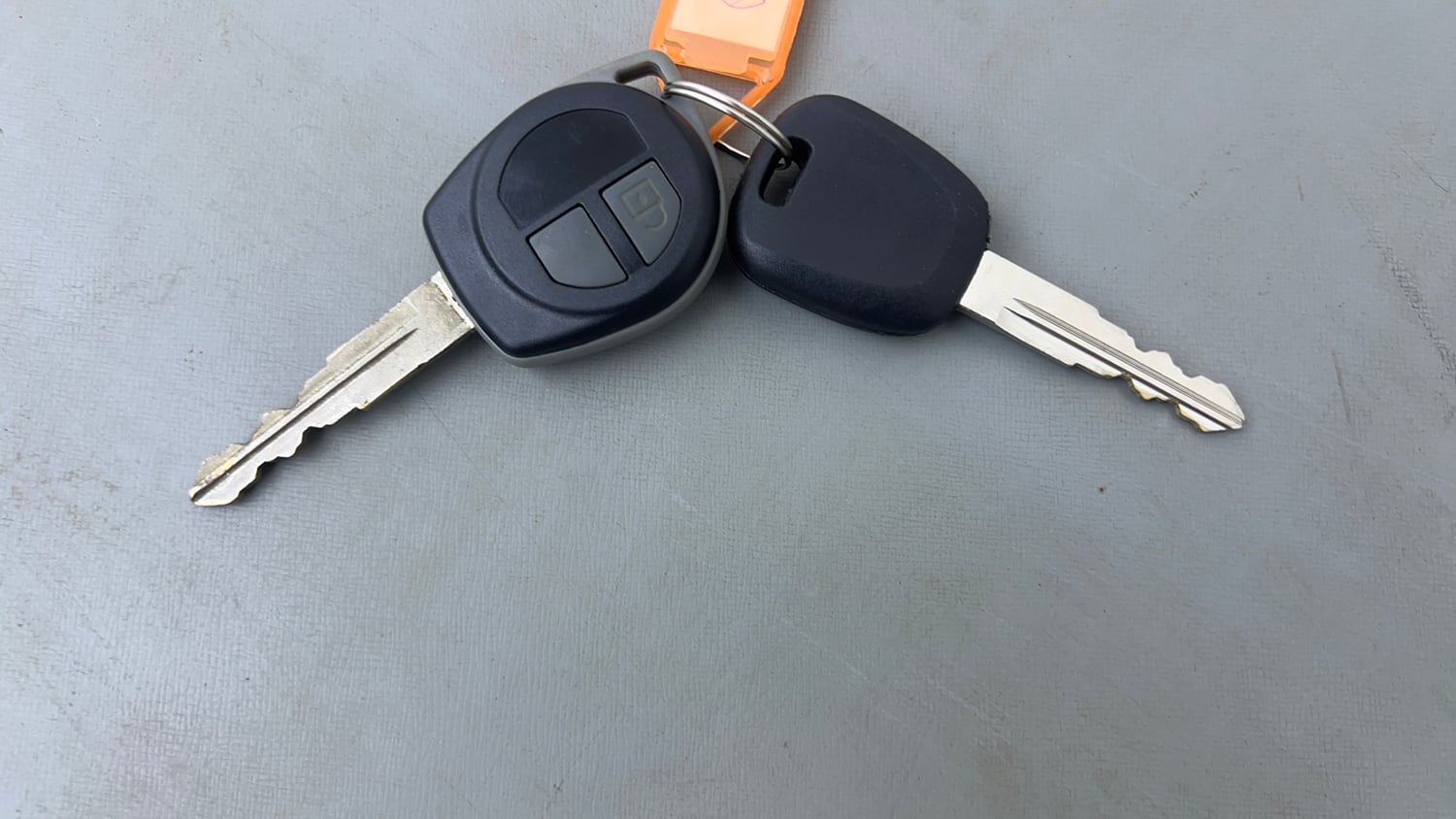 Used 2012 Maruti Suzuki Swift Dzire VXI Petrol Manual extra CAR KEY VIEW