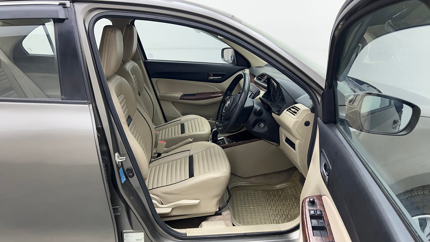 Used 2018 Maruti Suzuki Dzire VXi AMT Petrol Automatic interior RIGHT SIDE FRONT DOOR CABIN VIEW