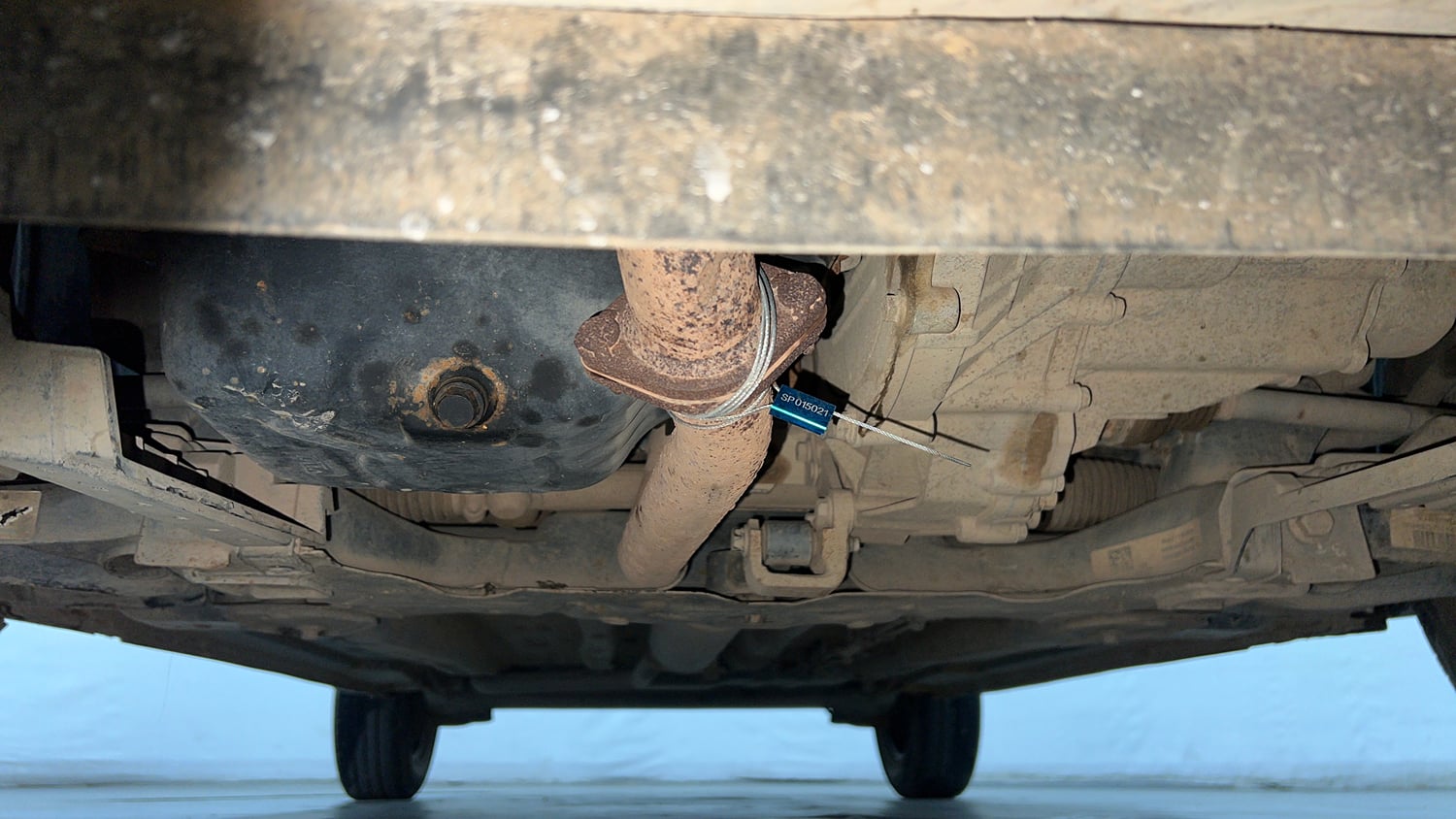 Used 2023 Tata Punch Pure MT Petrol Manual extra FRONT LEFT UNDERBODY VIEW