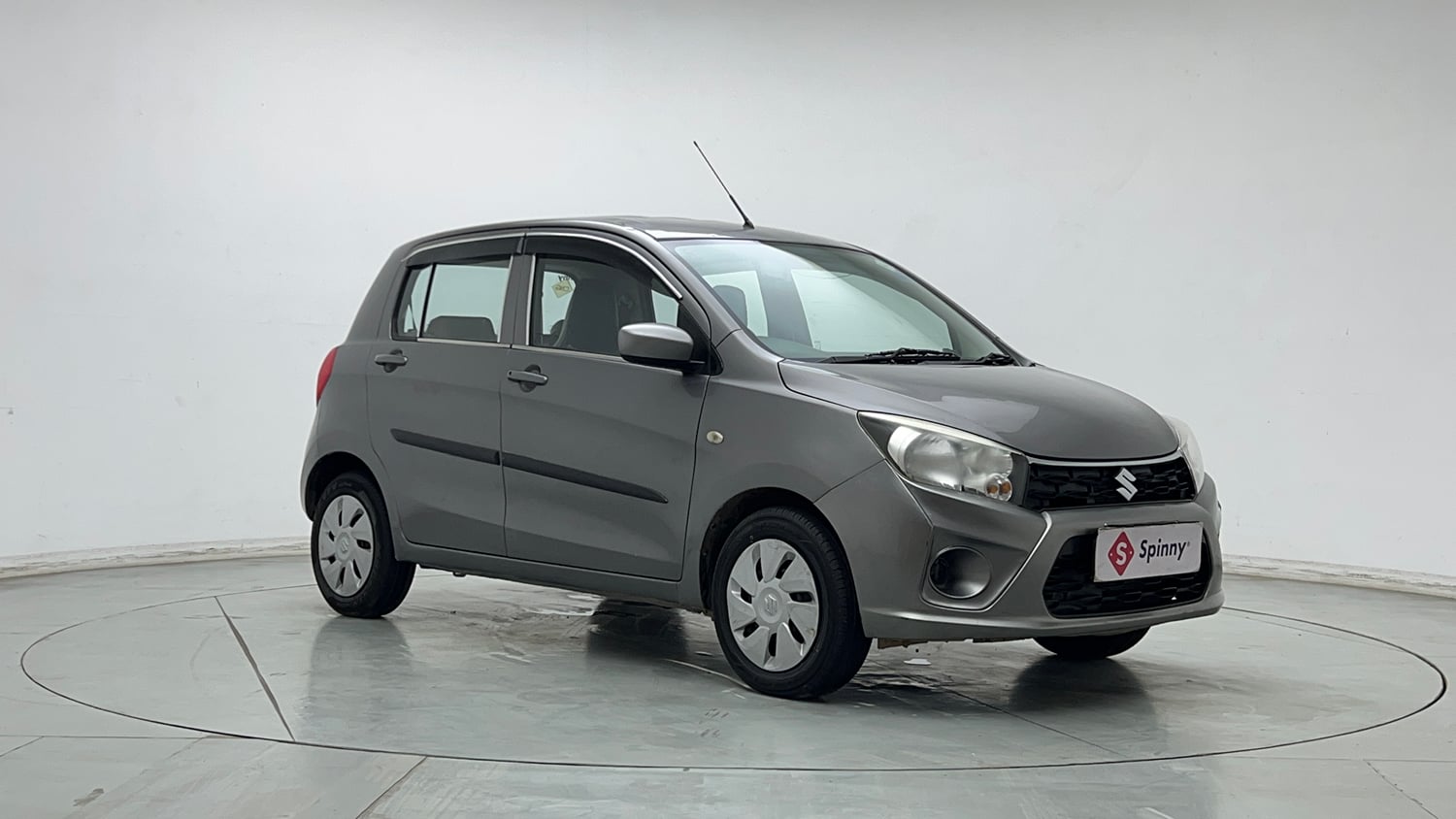 Used 2018 Maruti Suzuki Celerio VXi CNG Cng Manual exterior RIGHT FRONT CORNER VIEW