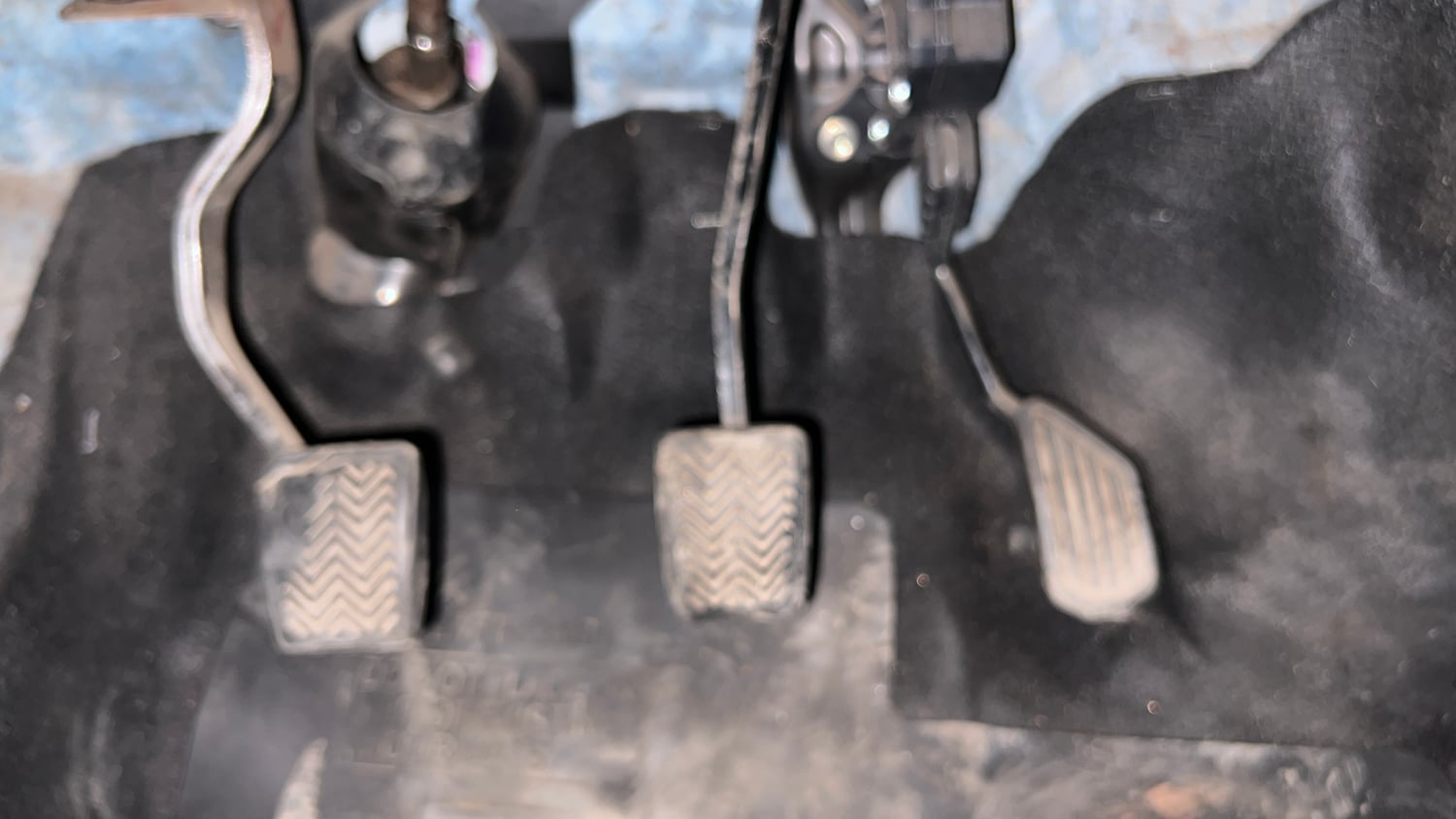 Used 2013 Toyota Etios Liva G Petrol Manual interior PEDALS VIEW