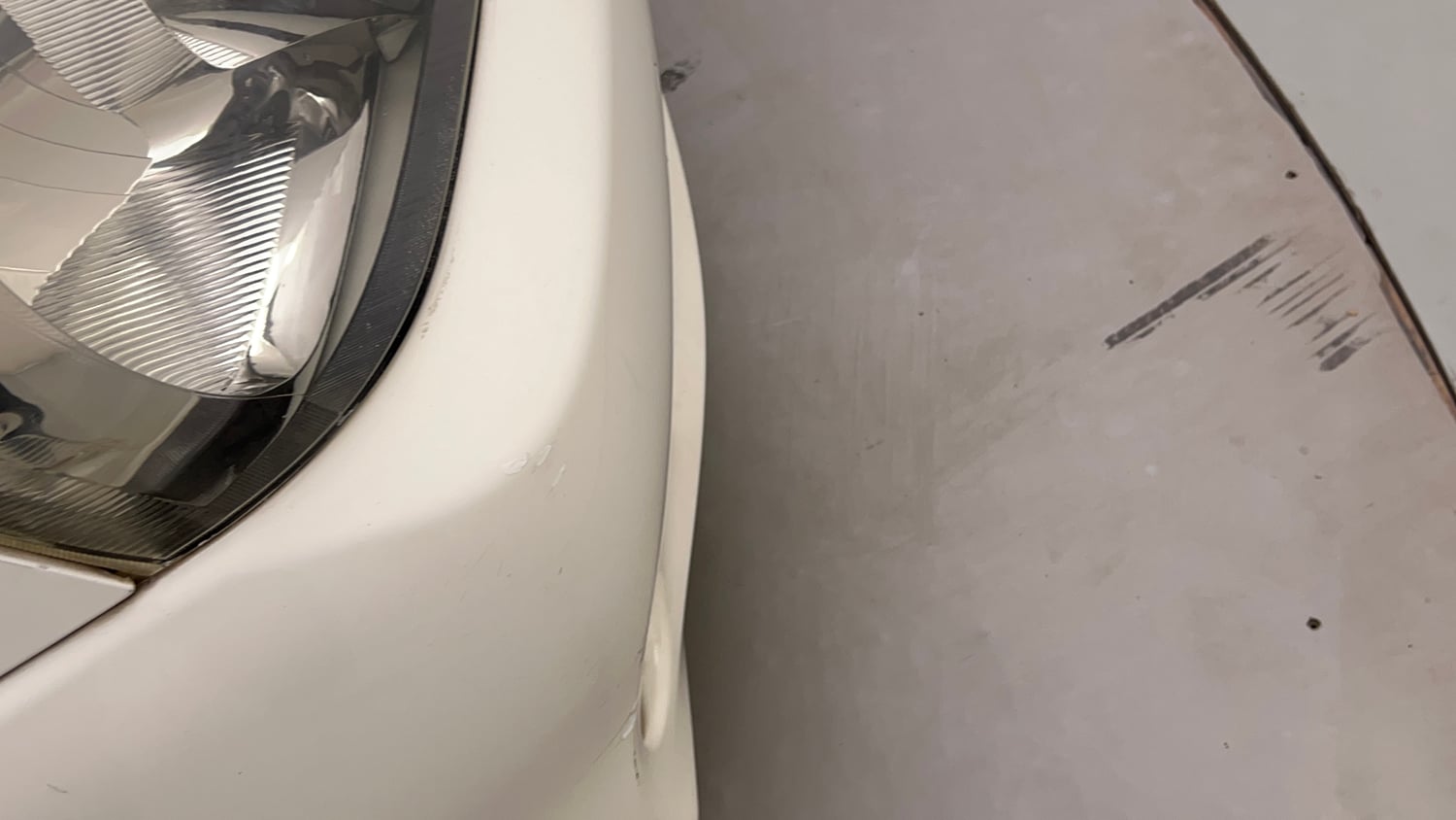 Used 2013 Toyota Etios Liva G Petrol Manual dents MINOR SCRATCH
