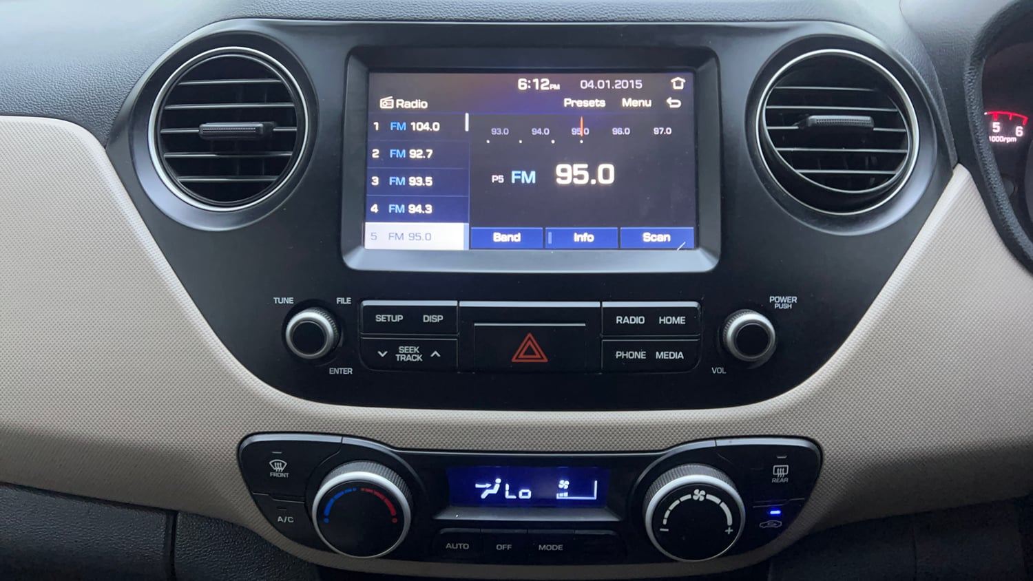 Used 2018 Hyundai Grand i10 Asta U2 1.2 CRDi Diesel Manual interior MUSIC SYSTEM & AC CONTROL VIEW