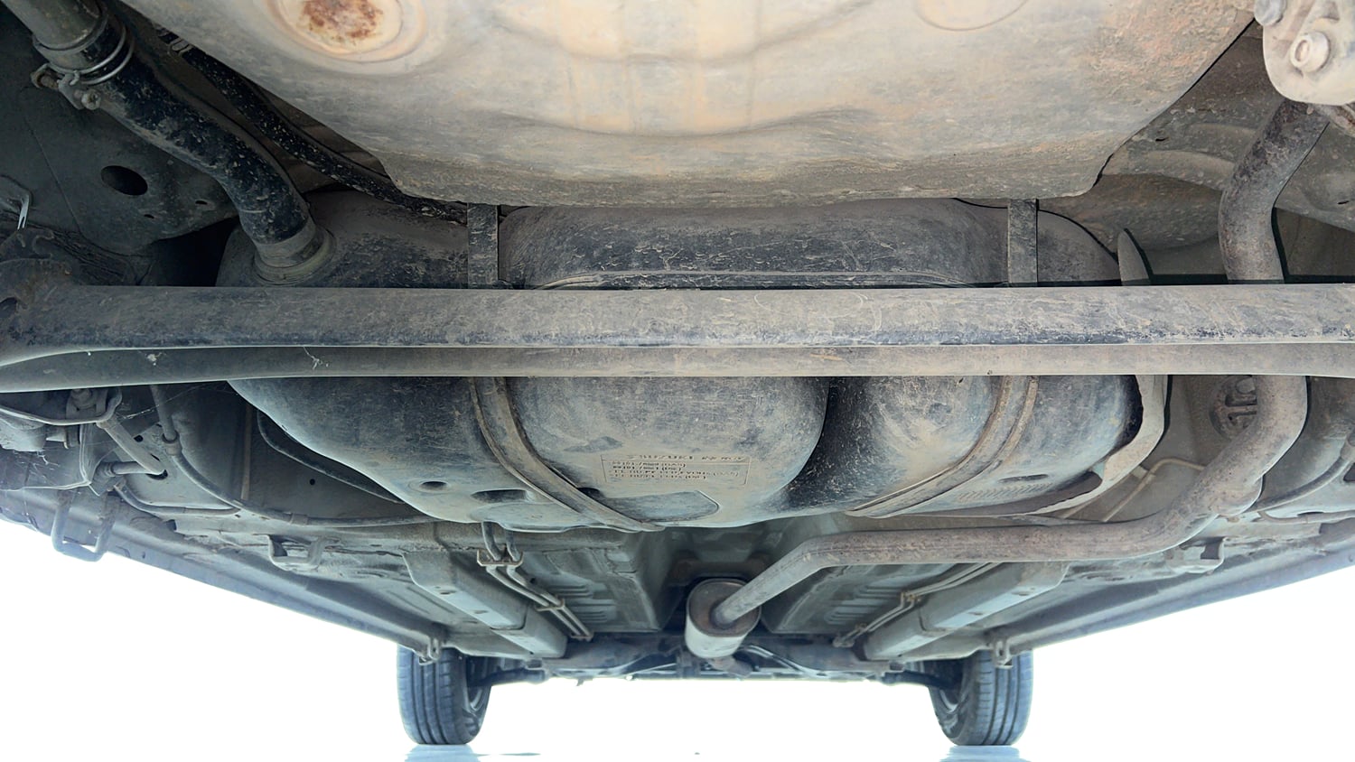 Used 2017 Maruti Suzuki Celerio ZXi AMT Petrol Automatic extra REAR UNDERBODY VIEW (TAKEN FROM REAR)