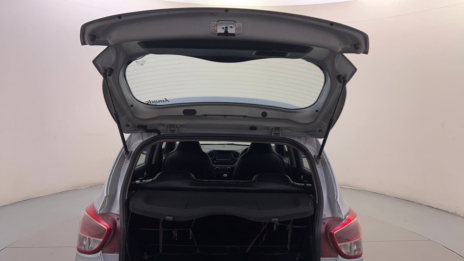 Used 2019 Hyundai Grand i10 Sportz 1.2 Kappa VTVT Petrol Manual interior DICKY DOOR OPEN VIEW