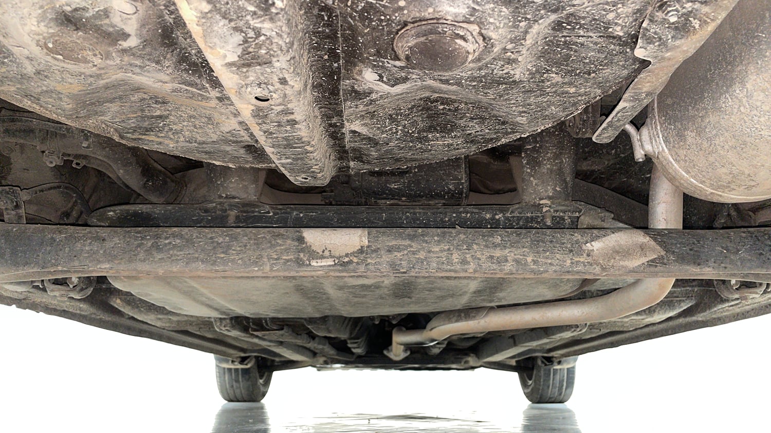 Used 2012 Hyundai i20 Asta 1.2 Petrol Manual extra REAR UNDERBODY VIEW (TAKEN FROM REAR)