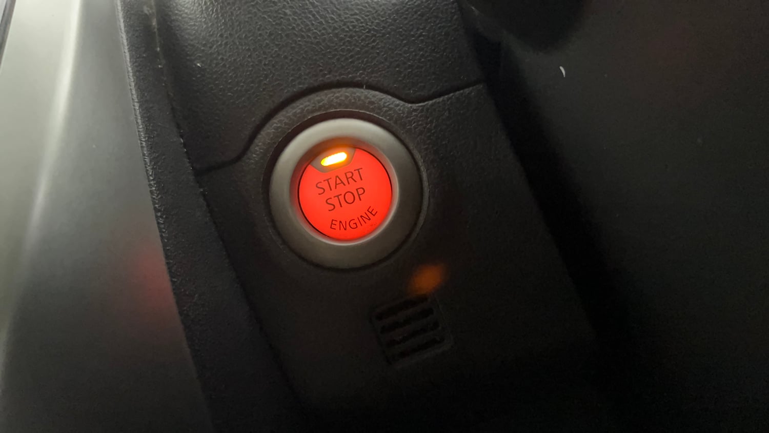 Used 2019 Nissan Micra XV CVT Petrol Automatic top_features Keyless start